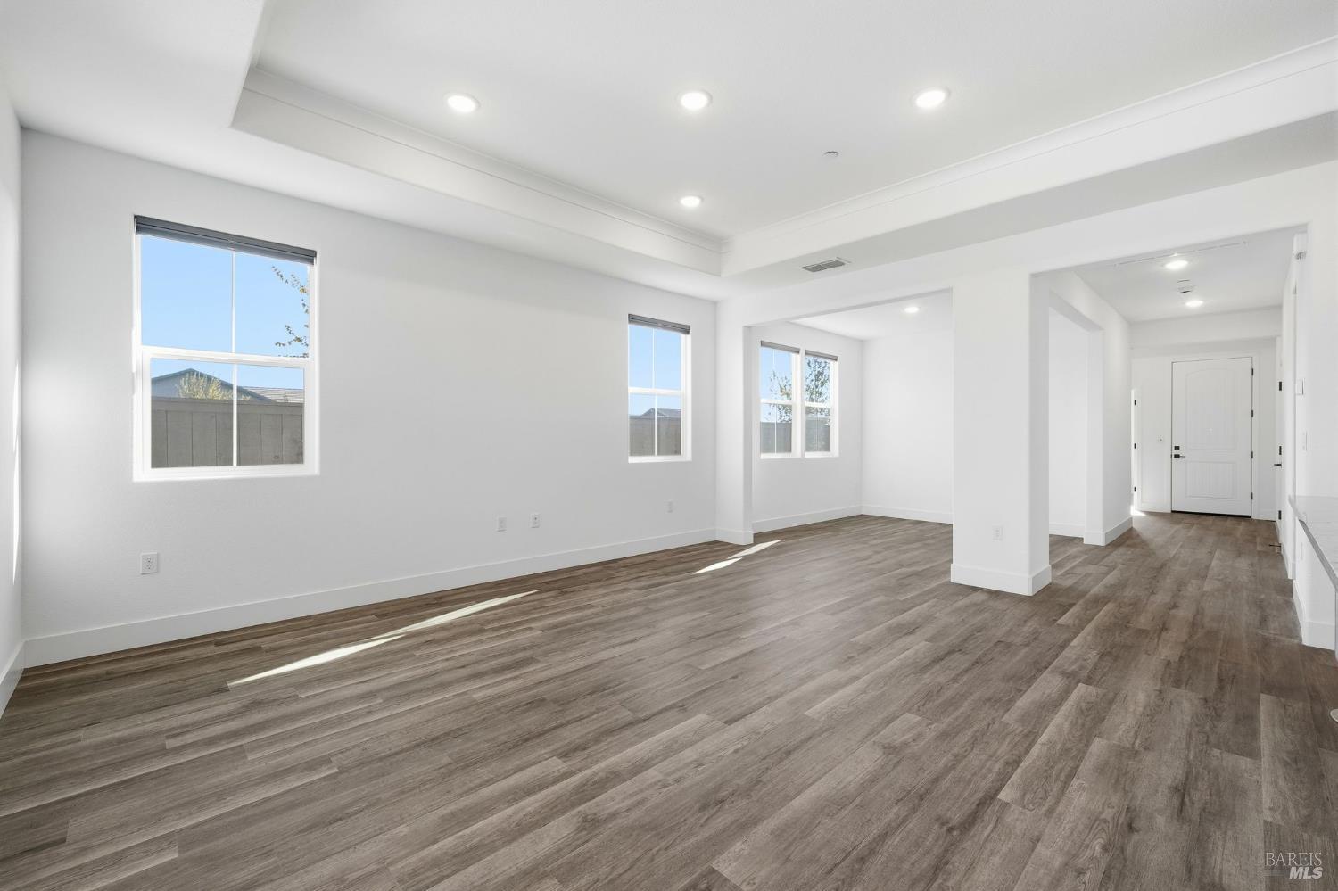 Dixon, California, 95620, United States, 2 Bedrooms Bedrooms, ,2 BathroomsBathrooms,Residential,For Sale,2005407