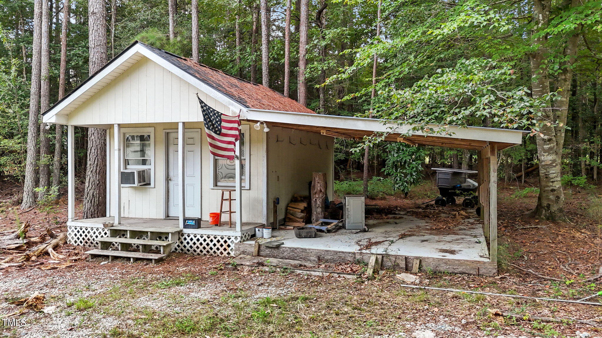 Smithfield, North Carolina, 27577, United States, 3 Bedrooms Bedrooms, ,4 BathroomsBathrooms,Residential,For Sale,1933670