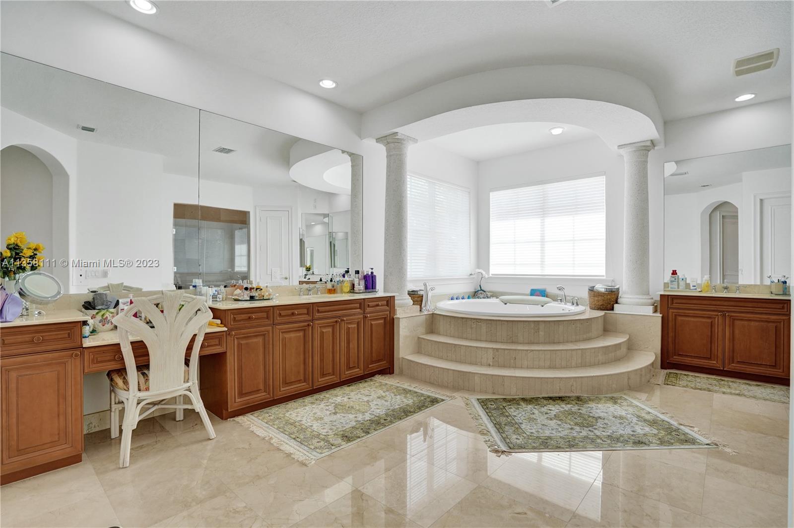 1130 Harbor Ct, Hollywood, Florida, 33019, United States, 7 Bedrooms Bedrooms, ,8 BathroomsBathrooms,Residential,For Sale,1130 Harbor Ct,1246001