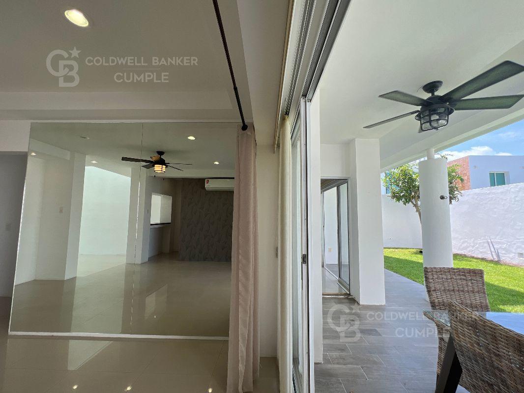 Alvarado, Veracruz de Ignacio de la Llave, 95264, Mexico, 4 Bedrooms Bedrooms, ,5 BathroomsBathrooms,Residential,For Sale,1991660