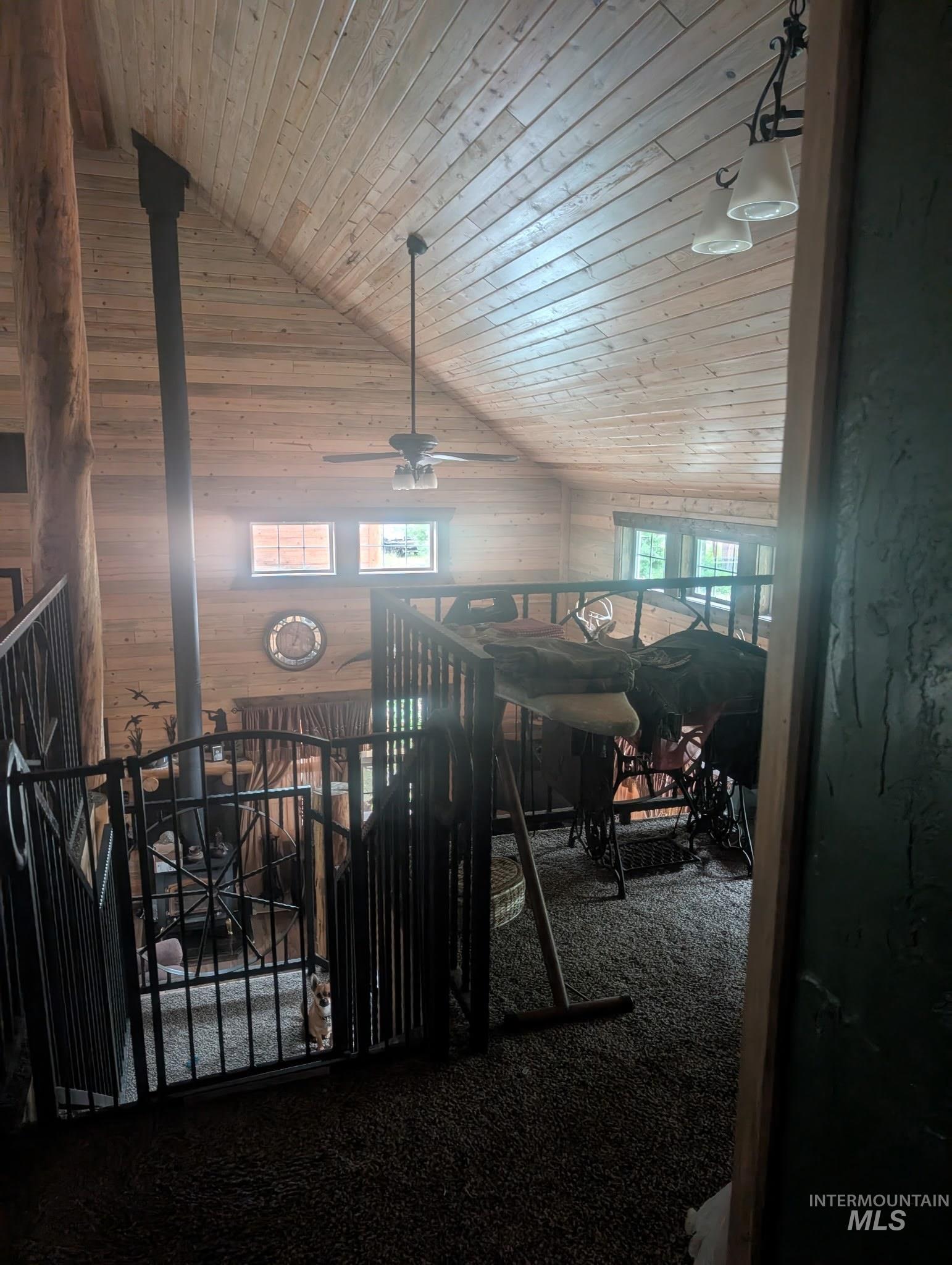 Athol, Idaho, 83801, United States, 5 Bedrooms Bedrooms, ,3 BathroomsBathrooms,Residential,For Sale,1903809