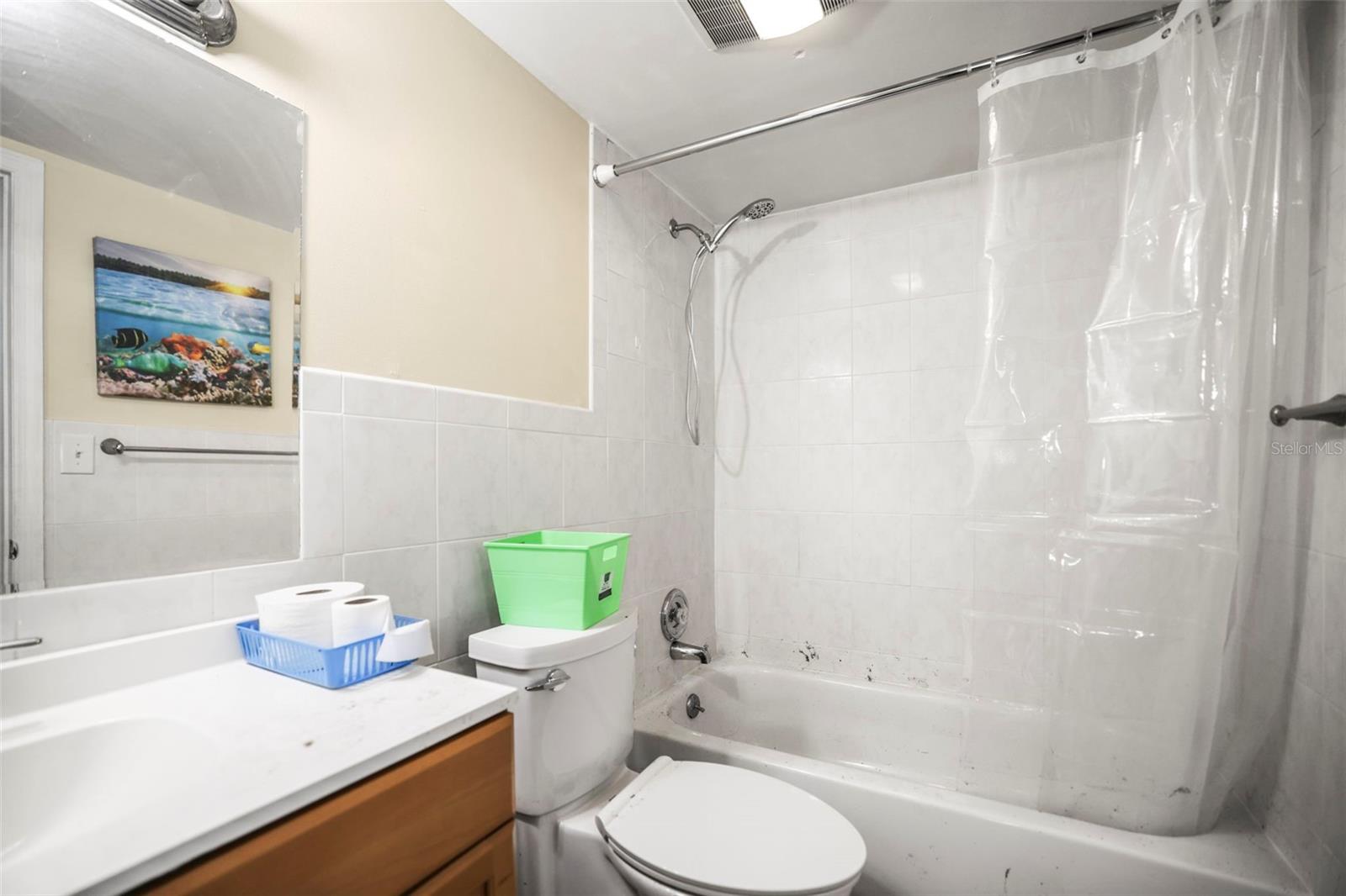Clearwater, Florida, 33760, United States, 3 Bedrooms Bedrooms, ,2 BathroomsBathrooms,Residential,For Sale,1826177