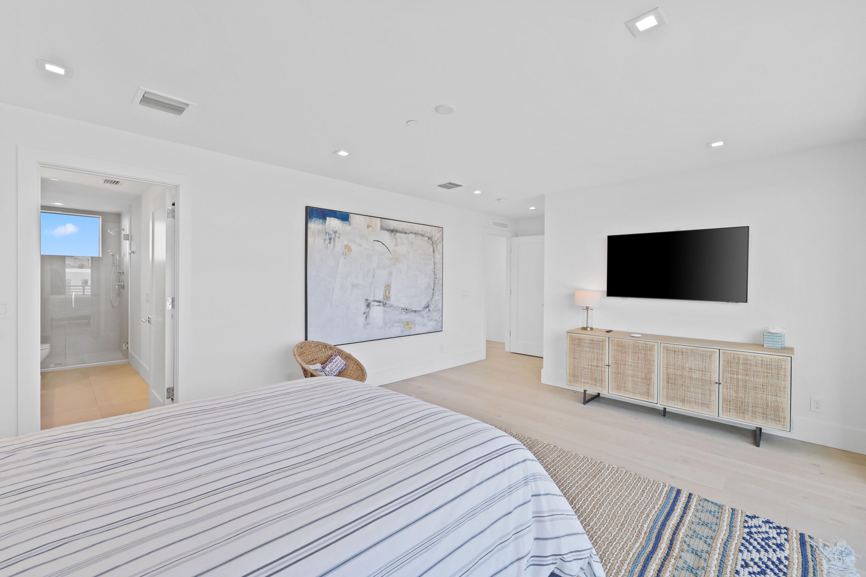 Delray Beach, Florida, 33483, United States, 3 Bedrooms Bedrooms, ,4 BathroomsBathrooms,Residential,For Sale,1940237