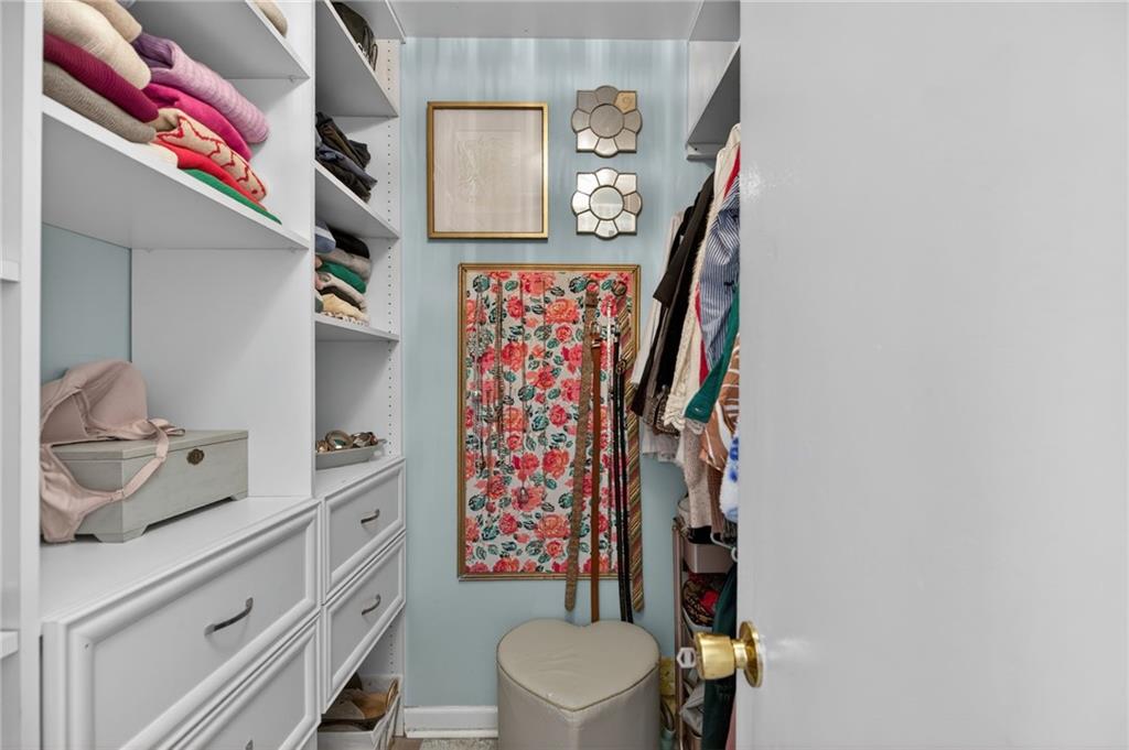 Roswell, Georgia, 30075, United States, 4 Bedrooms Bedrooms, ,4 BathroomsBathrooms,Residential,For Sale,2014792