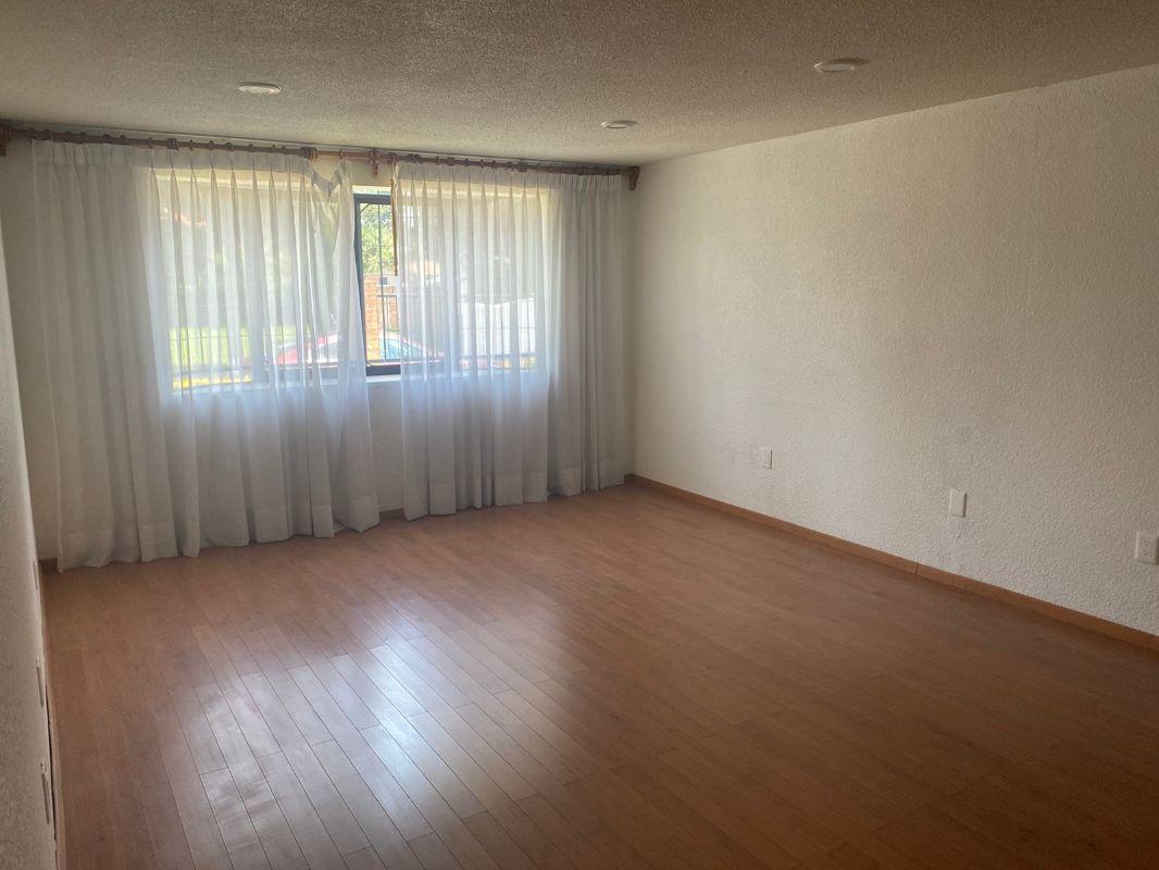 LA ASUNCION, Metepec, Estado de México, 52172, Mexico, 3 Bedrooms Bedrooms, ,2 BathroomsBathrooms,Residential,For Sale,LA ASUNCION,1620500
