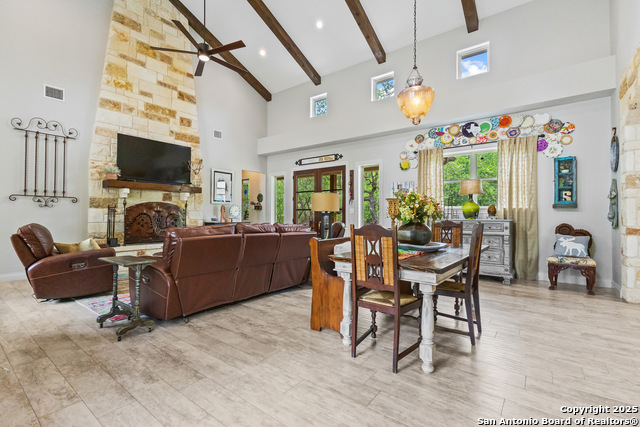Bandera, Texas, 78003, United States, 2 Bedrooms Bedrooms, ,4 BathroomsBathrooms,Residential,For Sale,1784008