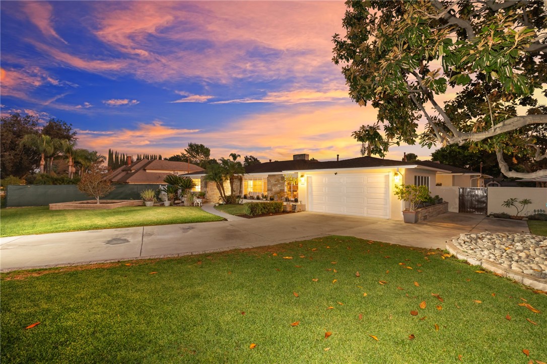 Arcadia, California, 91007, United States, 3 Bedrooms Bedrooms, ,2 BathroomsBathrooms,Residential,For Sale,1989649