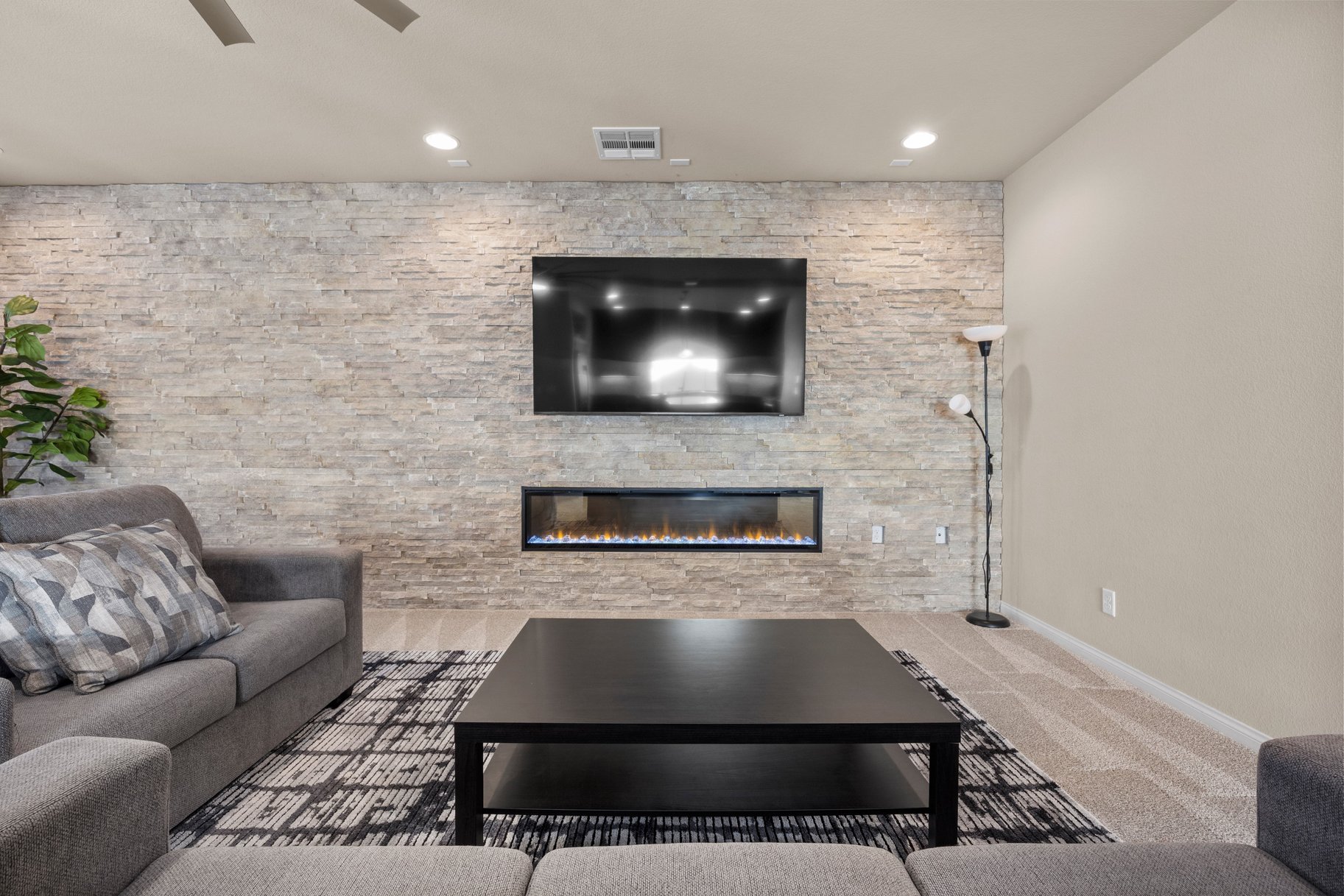  Poolside Living in the Heart of Southwest Las Vegas - 物件實景