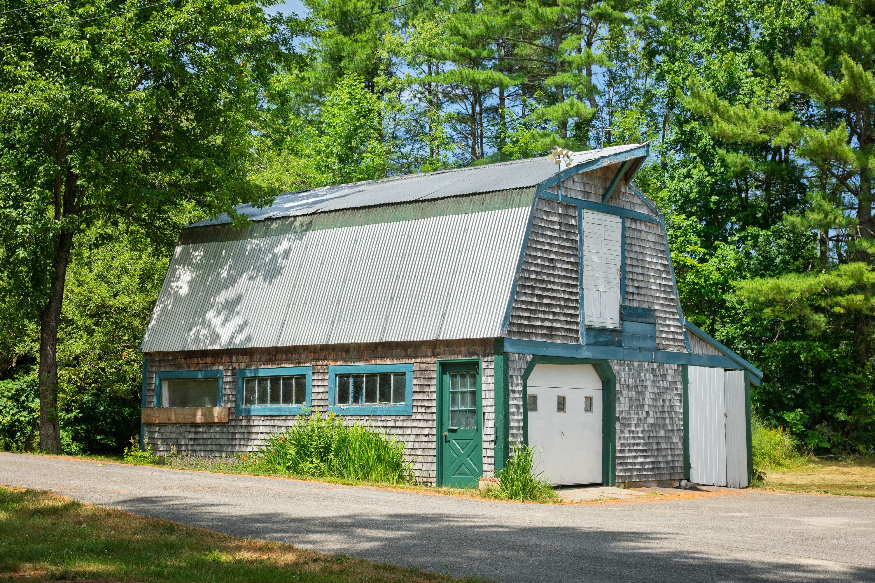  33 Sunshine Farm Road - 物件實景