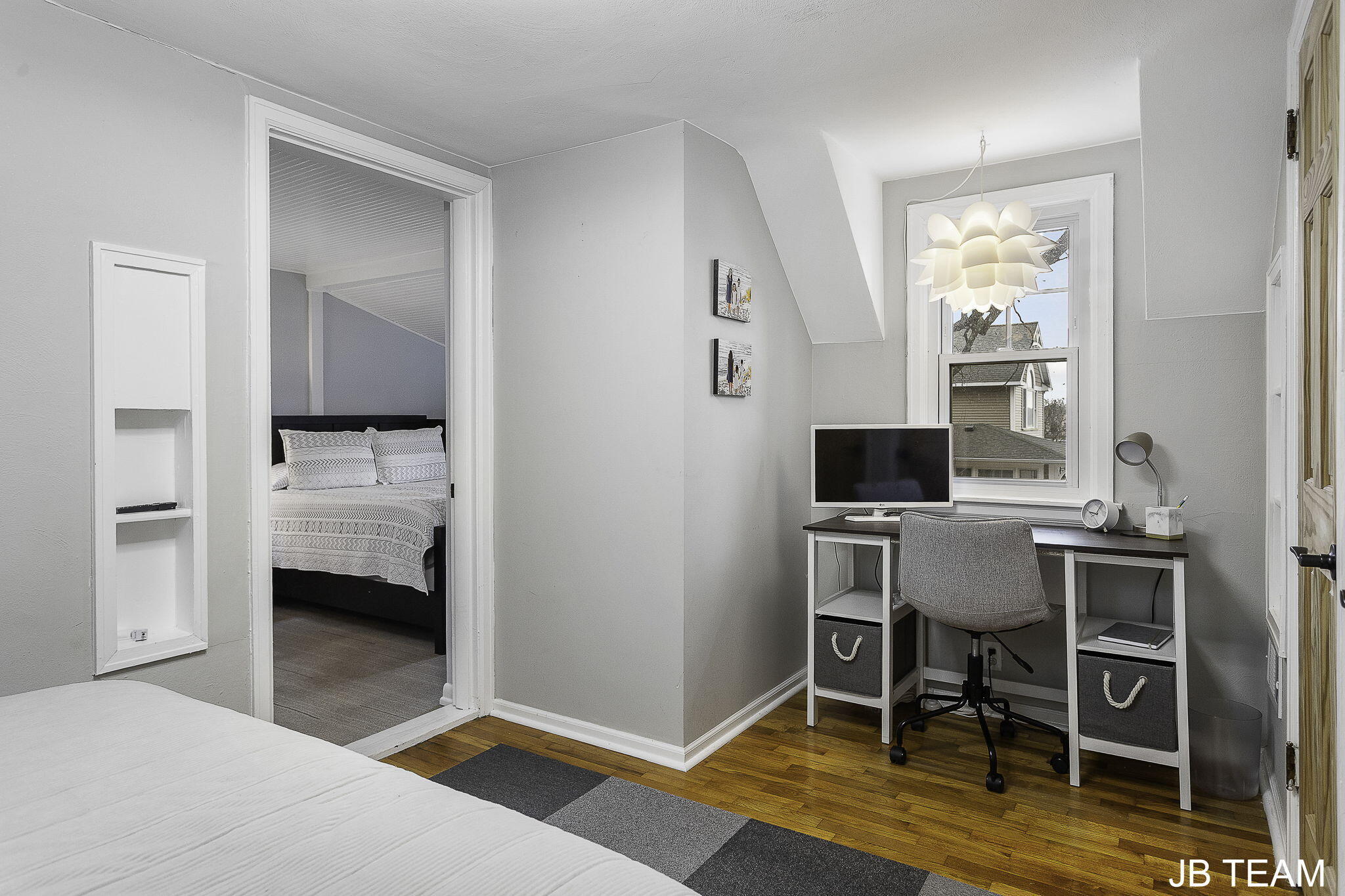 Holland, Michigan, 49423, United States, 3 Bedrooms Bedrooms, ,2 BathroomsBathrooms,Residential,For Sale,1827568