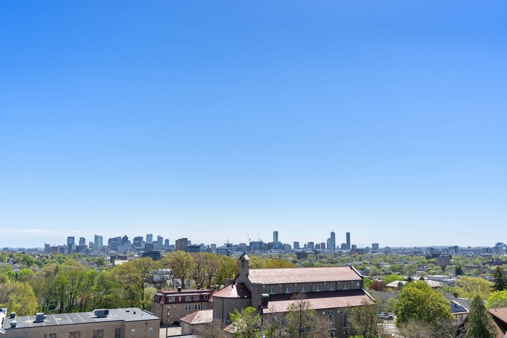 Somerville, Massachusetts, 02143, United States, 3 Bedrooms Bedrooms, ,3 BathroomsBathrooms,Residential,For Sale,1908258