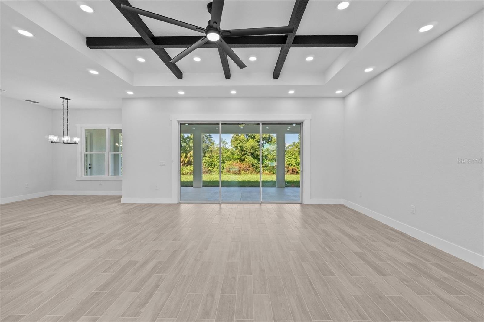 WINTER HAVEN, Florida, 33884, United States, 3 Bedrooms Bedrooms, ,3 BathroomsBathrooms,Residential,For Sale,1976731