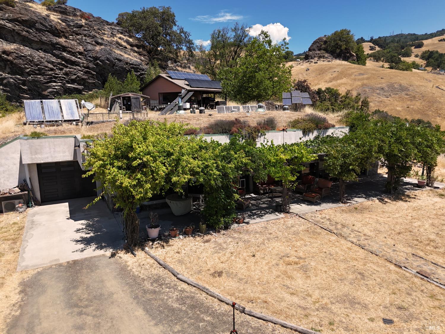 Garberville, California, 95542, United States, 3 Bedrooms Bedrooms, ,2 BathroomsBathrooms,Residential,For Sale,1914332
