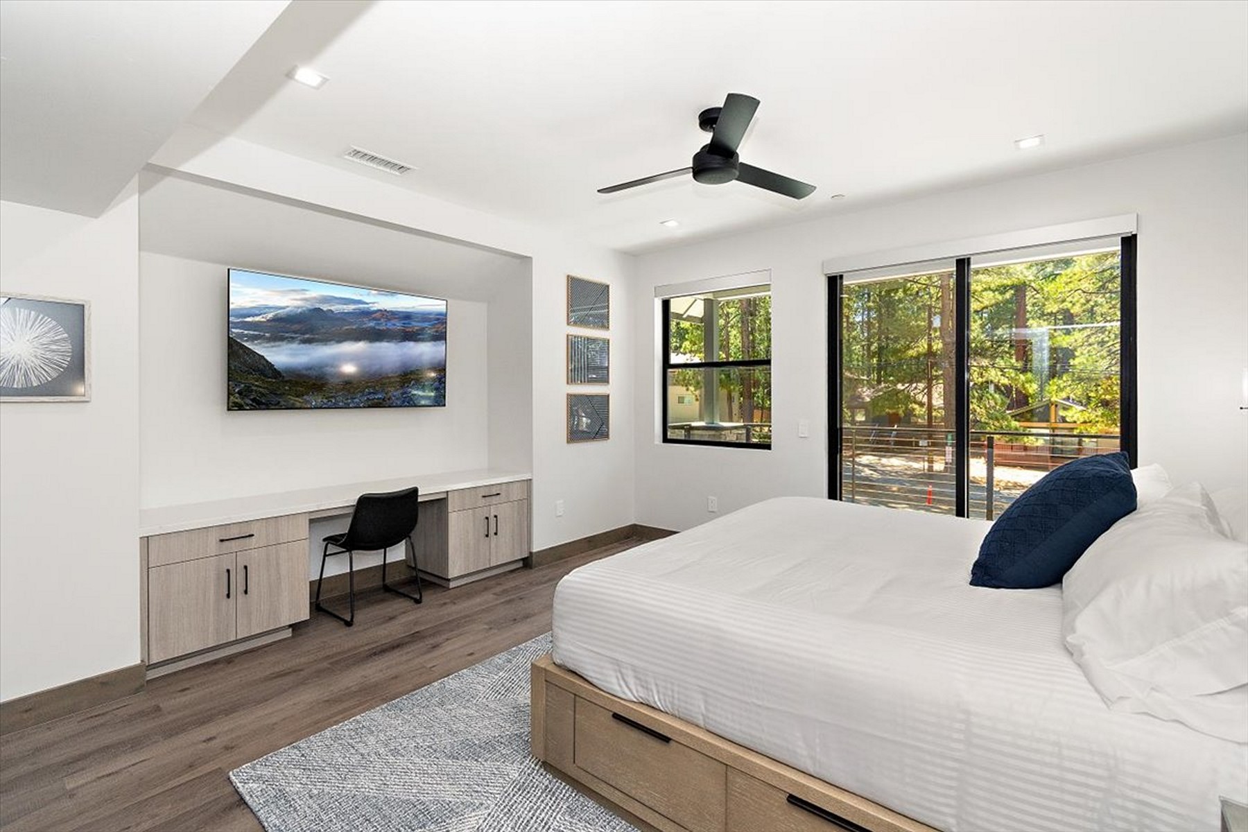  679 Summit Boulevard, Big Bear Lake, CA 92315 - 物件實景