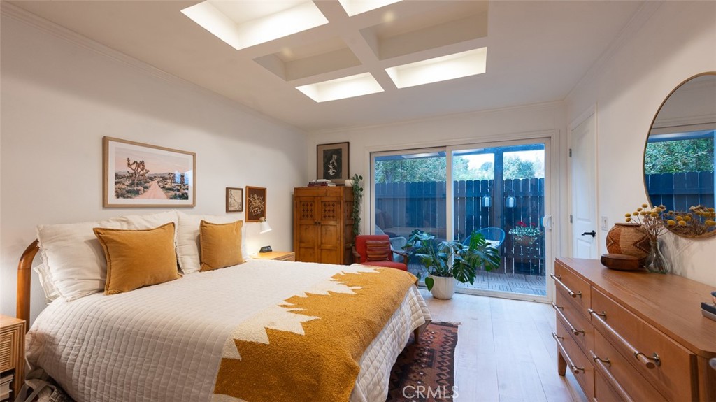 Agoura Hills, California, 91301, United States, 3 Bedrooms Bedrooms, ,1 BathroomBathrooms,Residential,For Sale,1992879