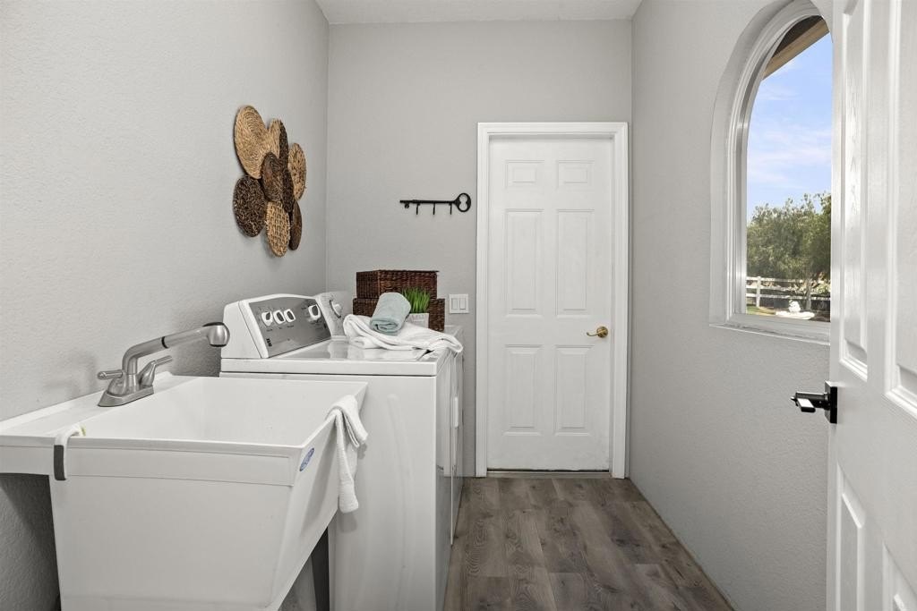 Valley Center, California, 92082, United States, 5 Bedrooms Bedrooms, ,4 BathroomsBathrooms,Residential,For Sale,1793964