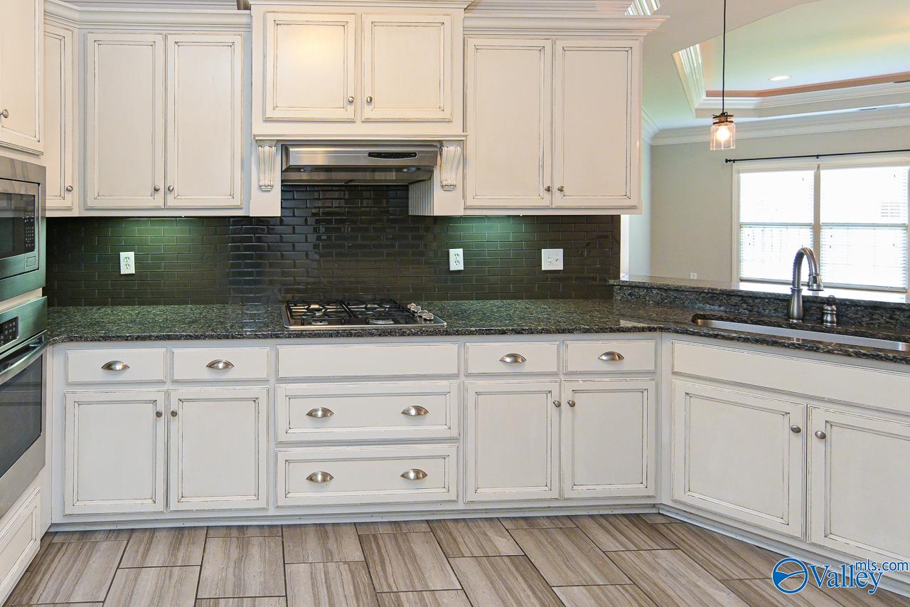 Madison, Alabama, 35756, United States, 4 Bedrooms Bedrooms, ,3 BathroomsBathrooms,Residential,For Sale,1928286