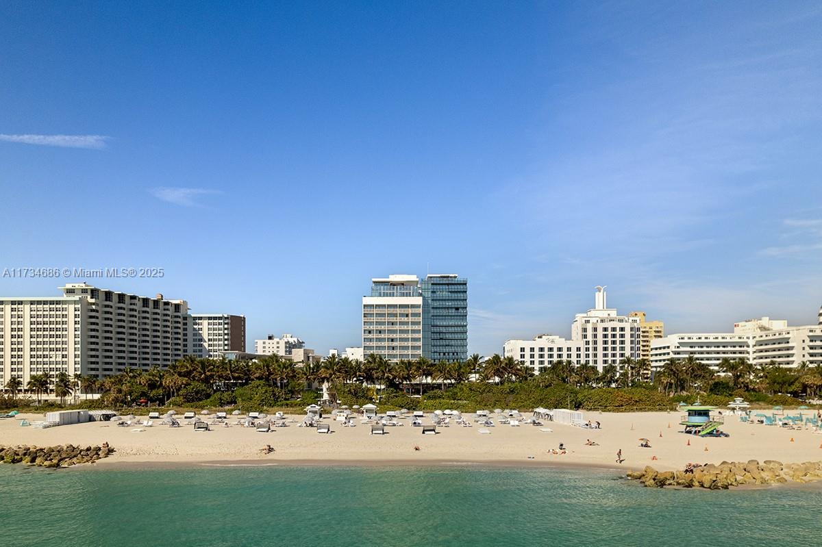 Miami Beach, Florida, 33140, United States, 3 Bedrooms Bedrooms, ,4 BathroomsBathrooms,Residential,For Sale,1696692