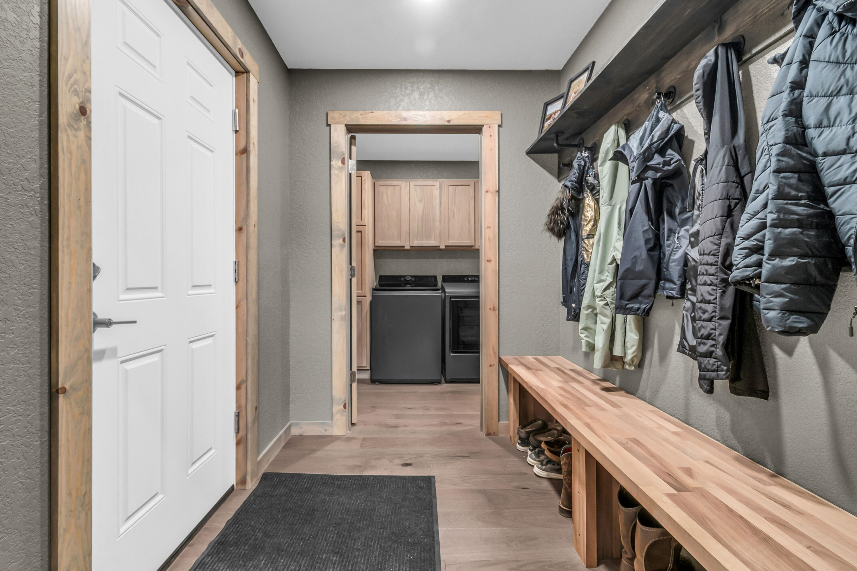 Quincy, Michigan, 49082, United States, 2 Bedrooms Bedrooms, ,3 BathroomsBathrooms,Residential,For Sale,1979767