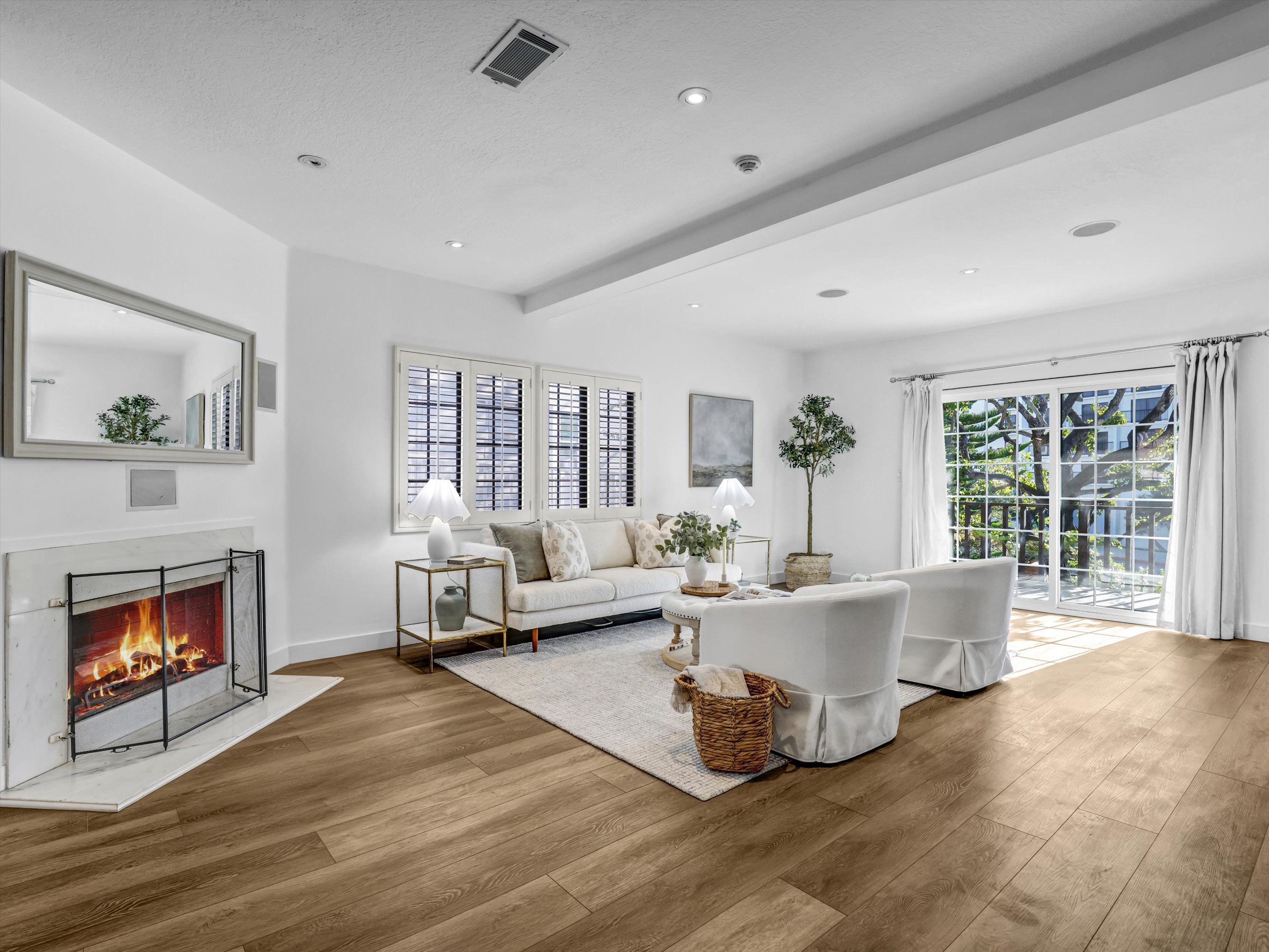  324 N Catalina Ave - 物件實景