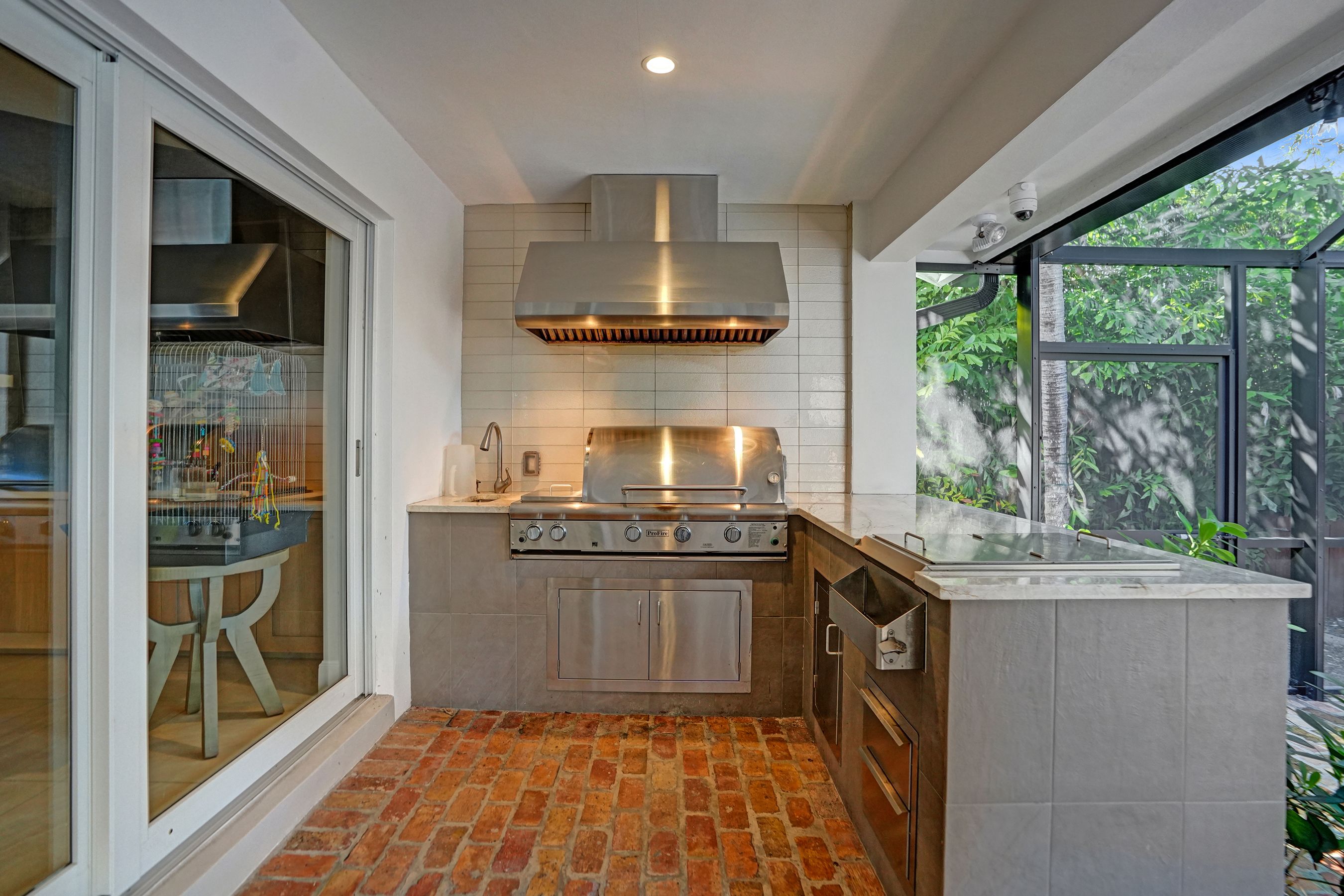  738 Middle River Drive, Fort Lauderdale, FL, 33304 - 物件實景
