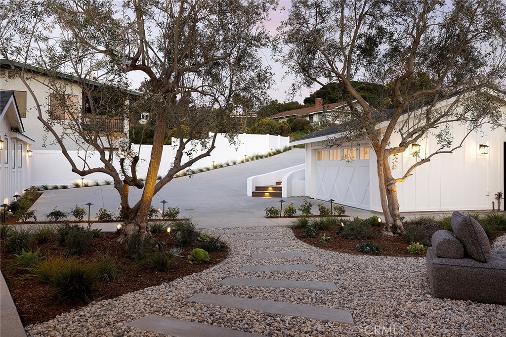 San Clemente, California, 92672, United States, 4 Bedrooms Bedrooms, ,4 BathroomsBathrooms,Residential,For Sale,1992907