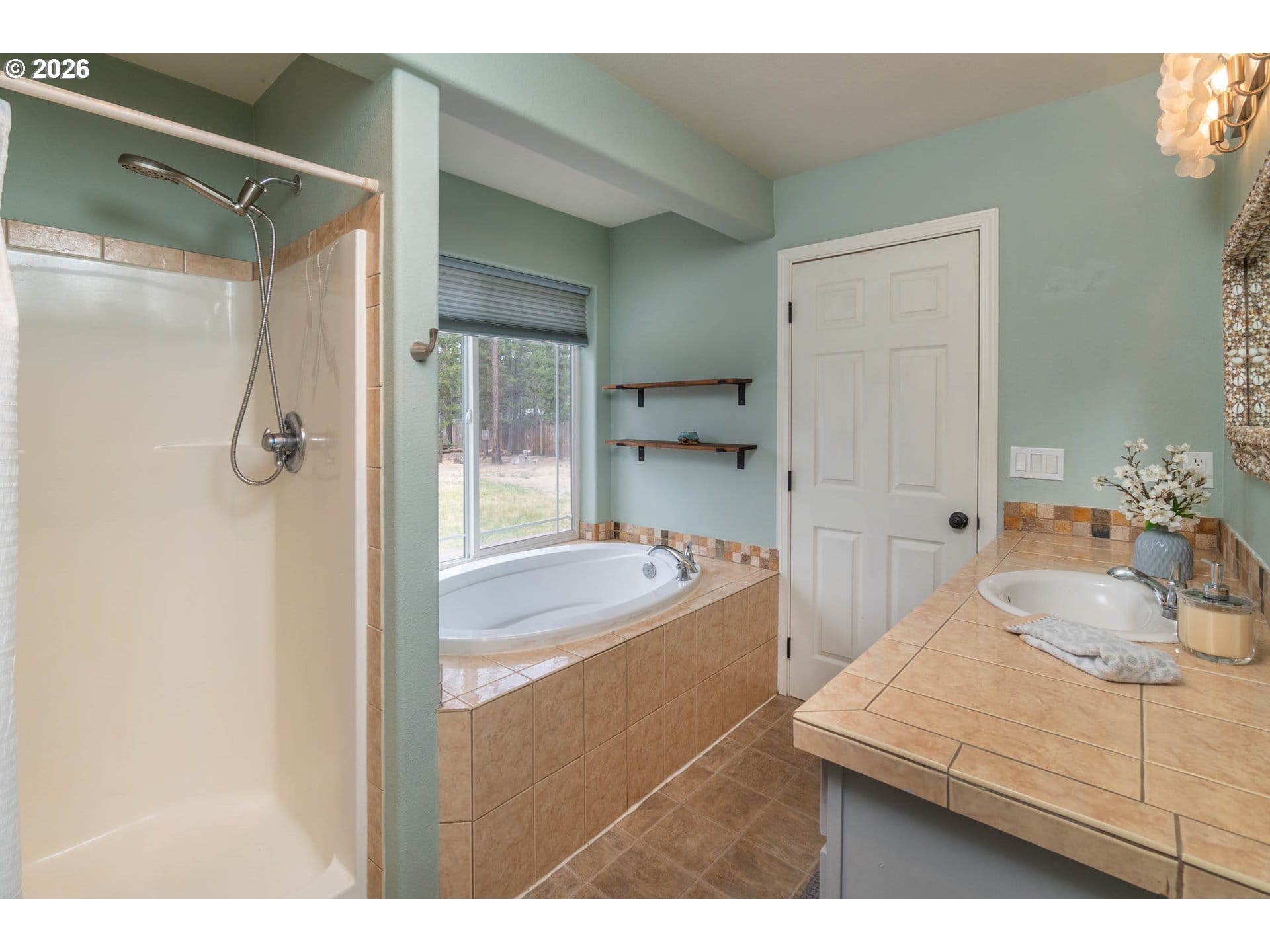  51343 MITCHELL RD La Pine, OR 97739 - 物件實景