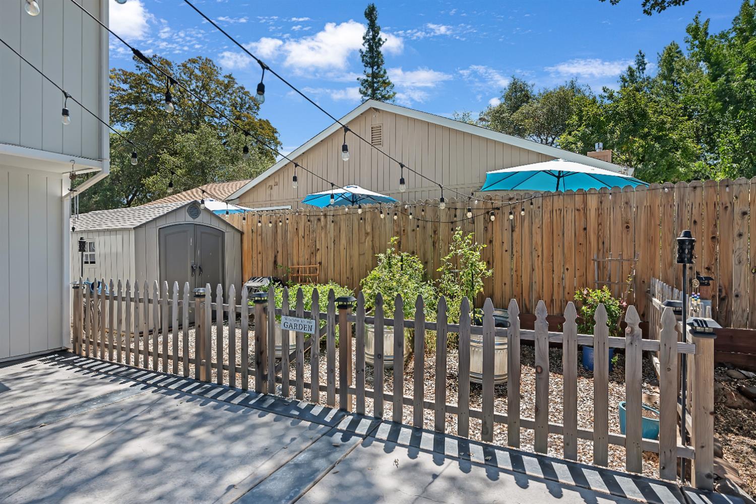 Cameron Park, California, 95682, United States, 4 Bedrooms Bedrooms, ,3 BathroomsBathrooms,Residential,For Sale,1942524