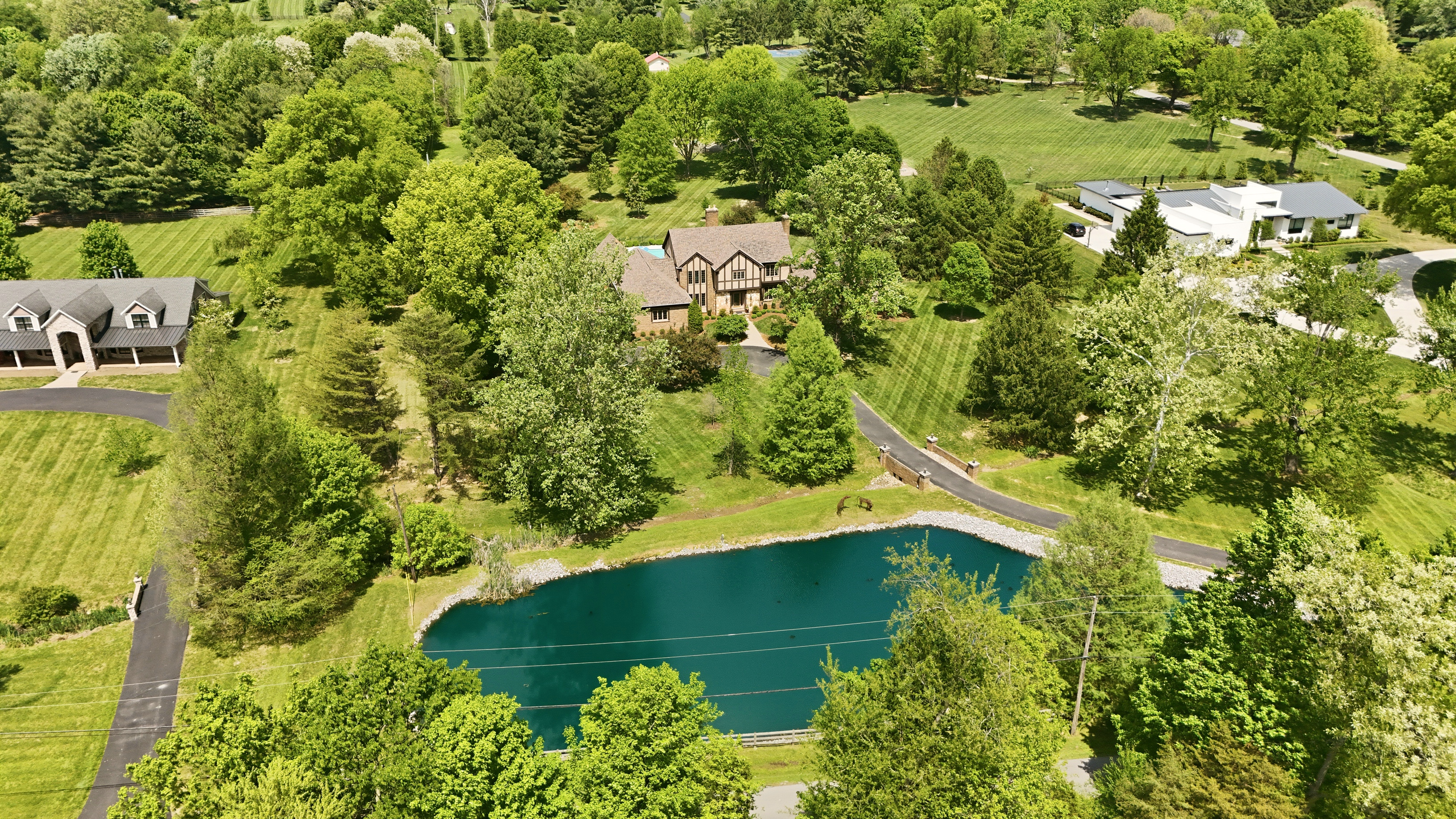  12409 Lucas Lane, Anchorage, KY 40223 - 物件實景