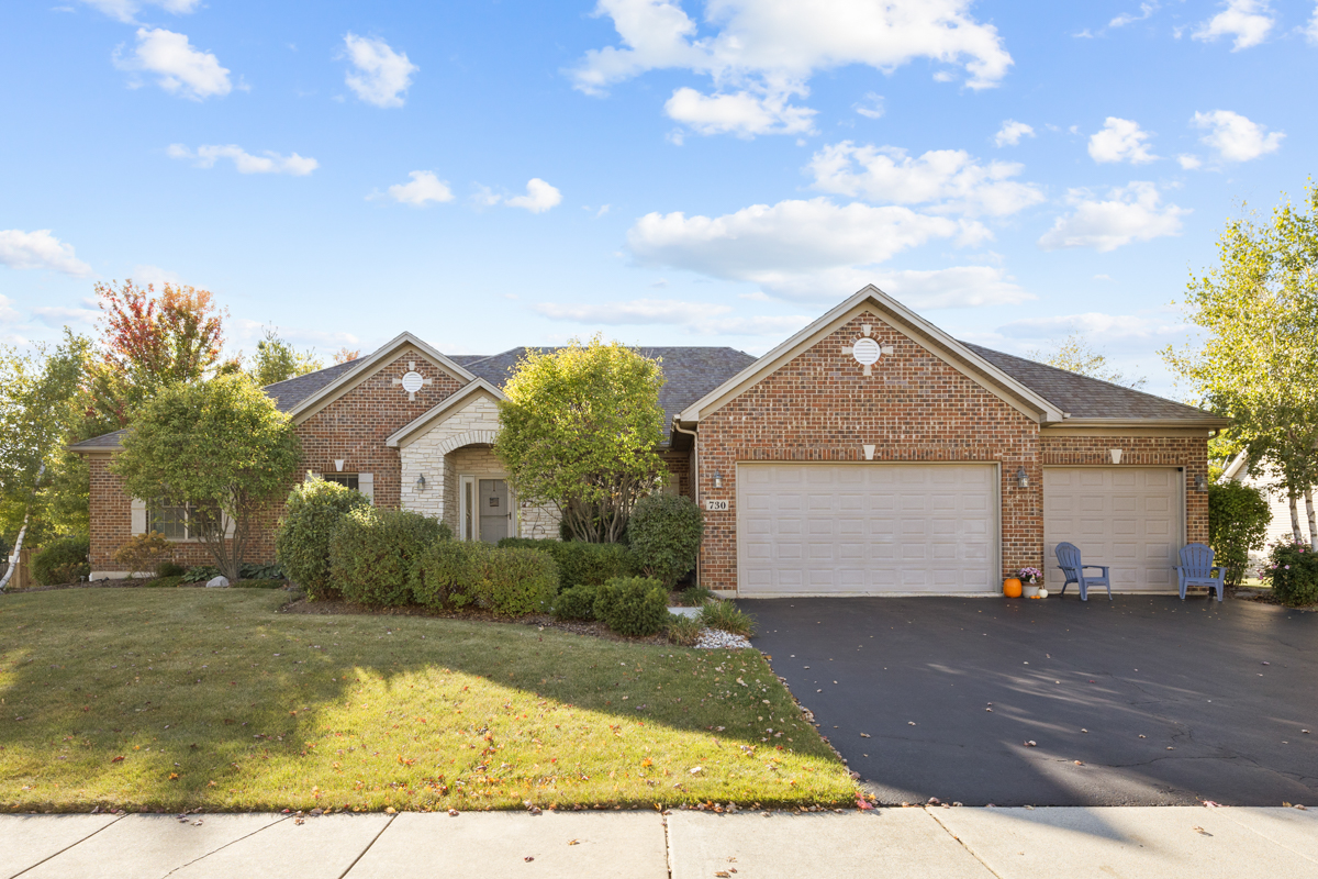 Hampshire, Illinois, 60140, United States, 3 Bedrooms Bedrooms, ,3 BathroomsBathrooms,Residential,For Sale,1978755