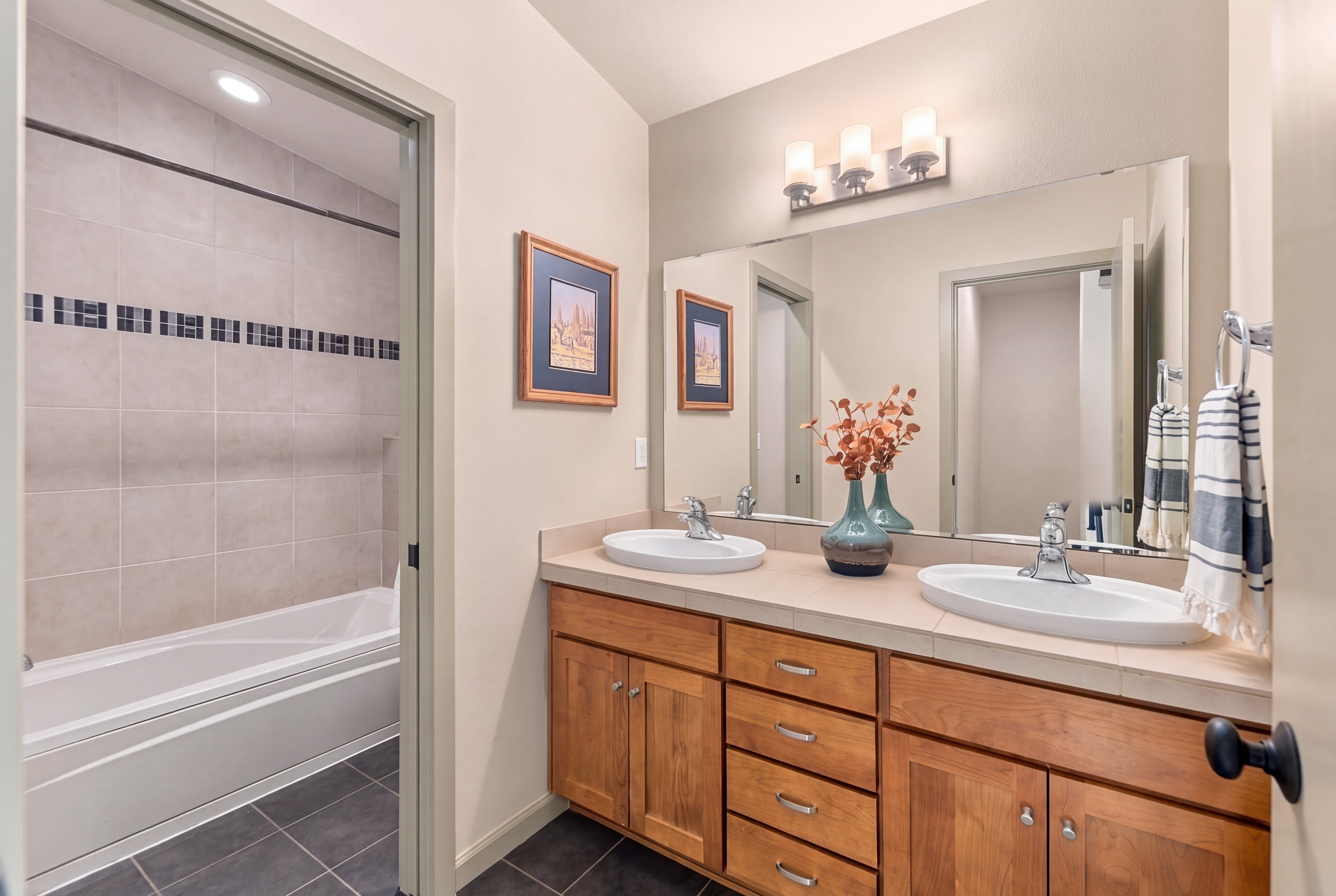  2320 12th Ave s, Seattle, WA 98144 - 物件實景