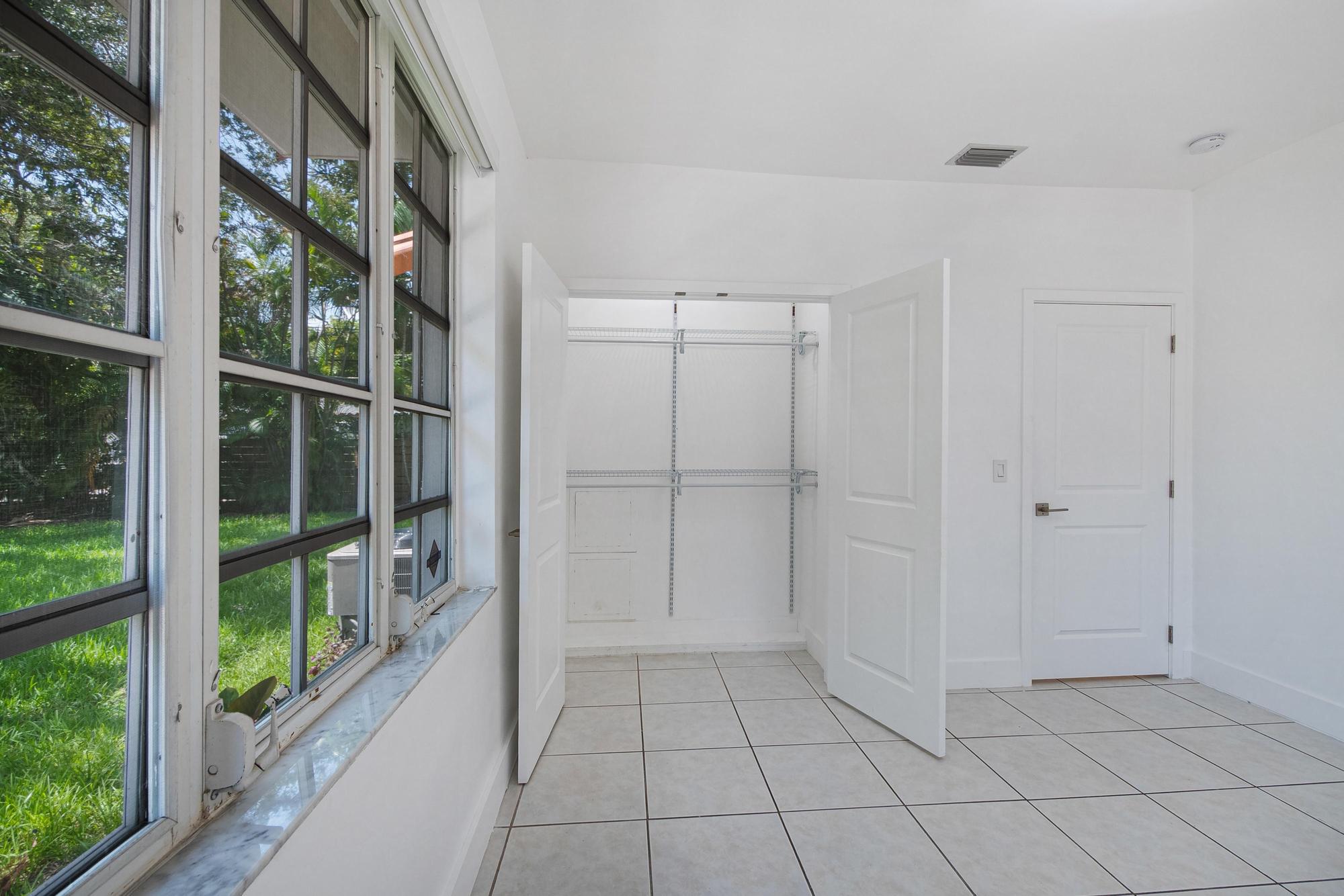 Coral Gables, Florida, 33134, United States, 3 Bedrooms Bedrooms, ,2 BathroomsBathrooms,Residential,For Sale,1975593