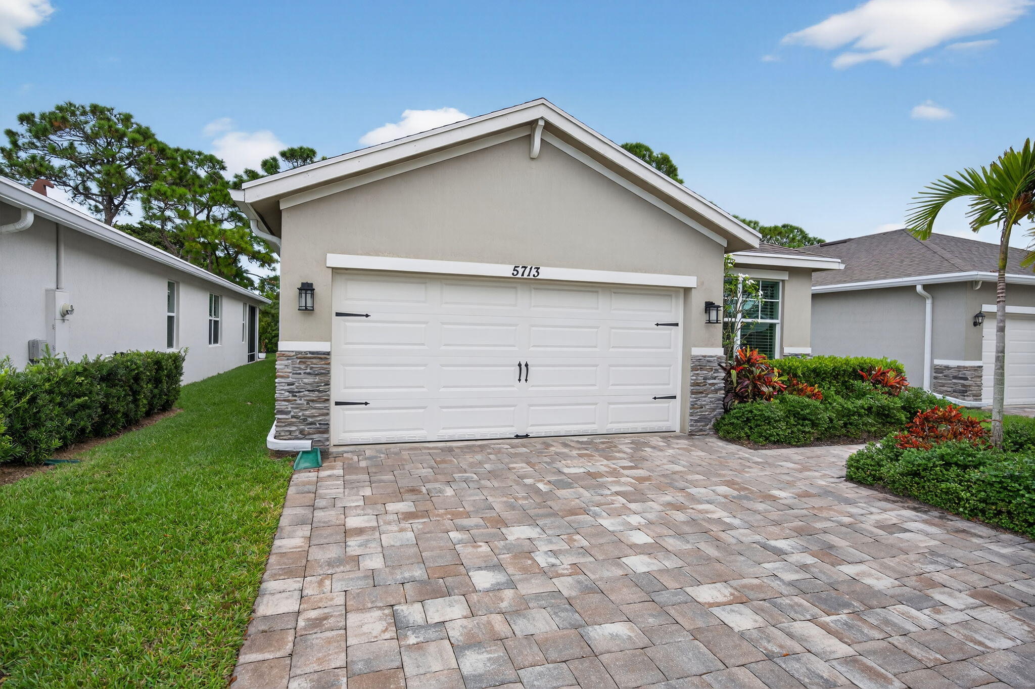 Hobe Sound, Florida, 33455, United States, 2 Bedrooms Bedrooms, ,2 BathroomsBathrooms,Residential,For Sale,2000566
