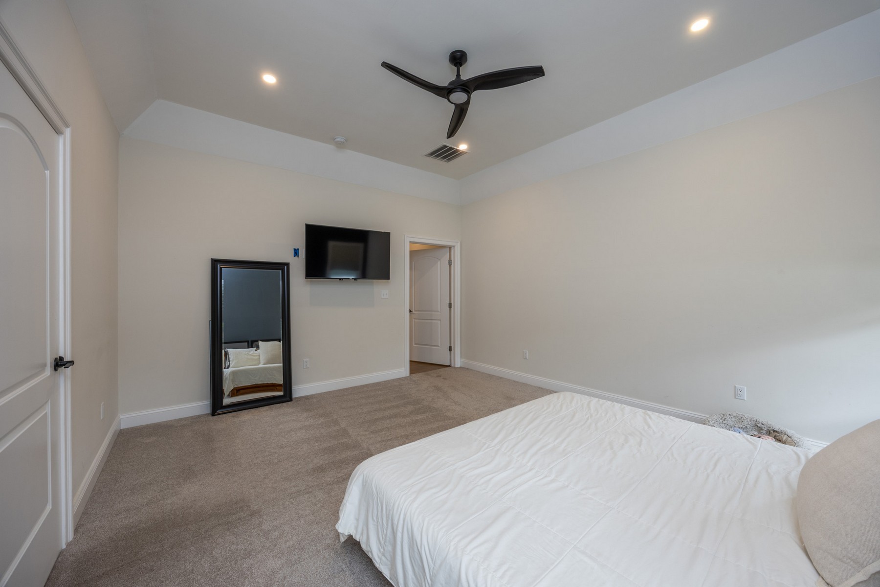  28 Queen Anne Court - 物件實景