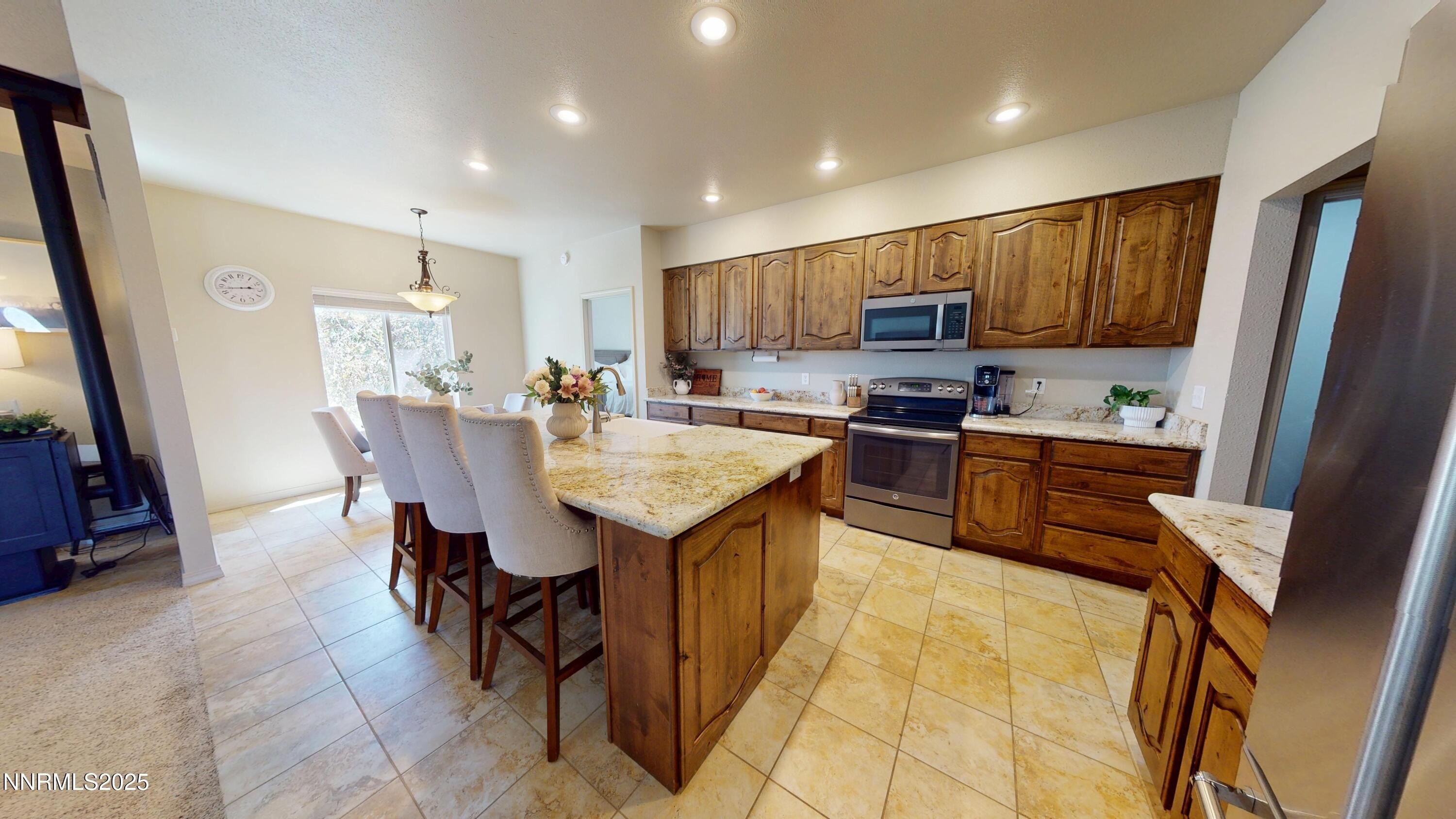 Winnemucca, Nevada, 89445, United States, 4 Bedrooms Bedrooms, ,2 BathroomsBathrooms,Residential,For Sale,1982205