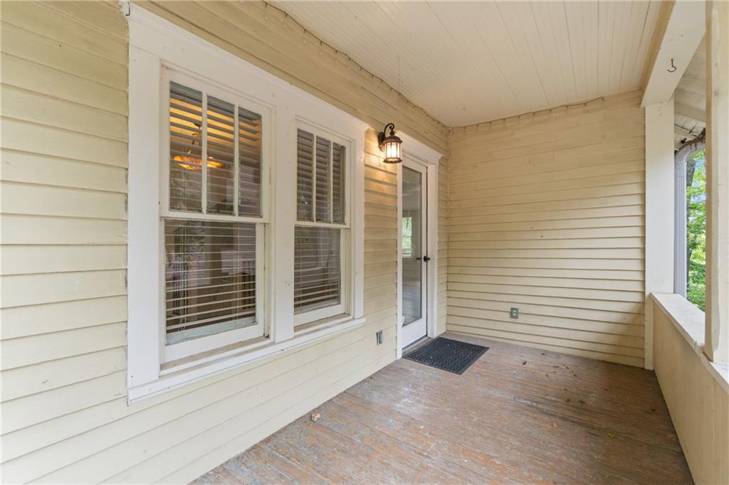 Eureka Springs, Arkansas, 752632, United States, 2 Bedrooms Bedrooms, ,3 BathroomsBathrooms,Residential,For Sale,1980182