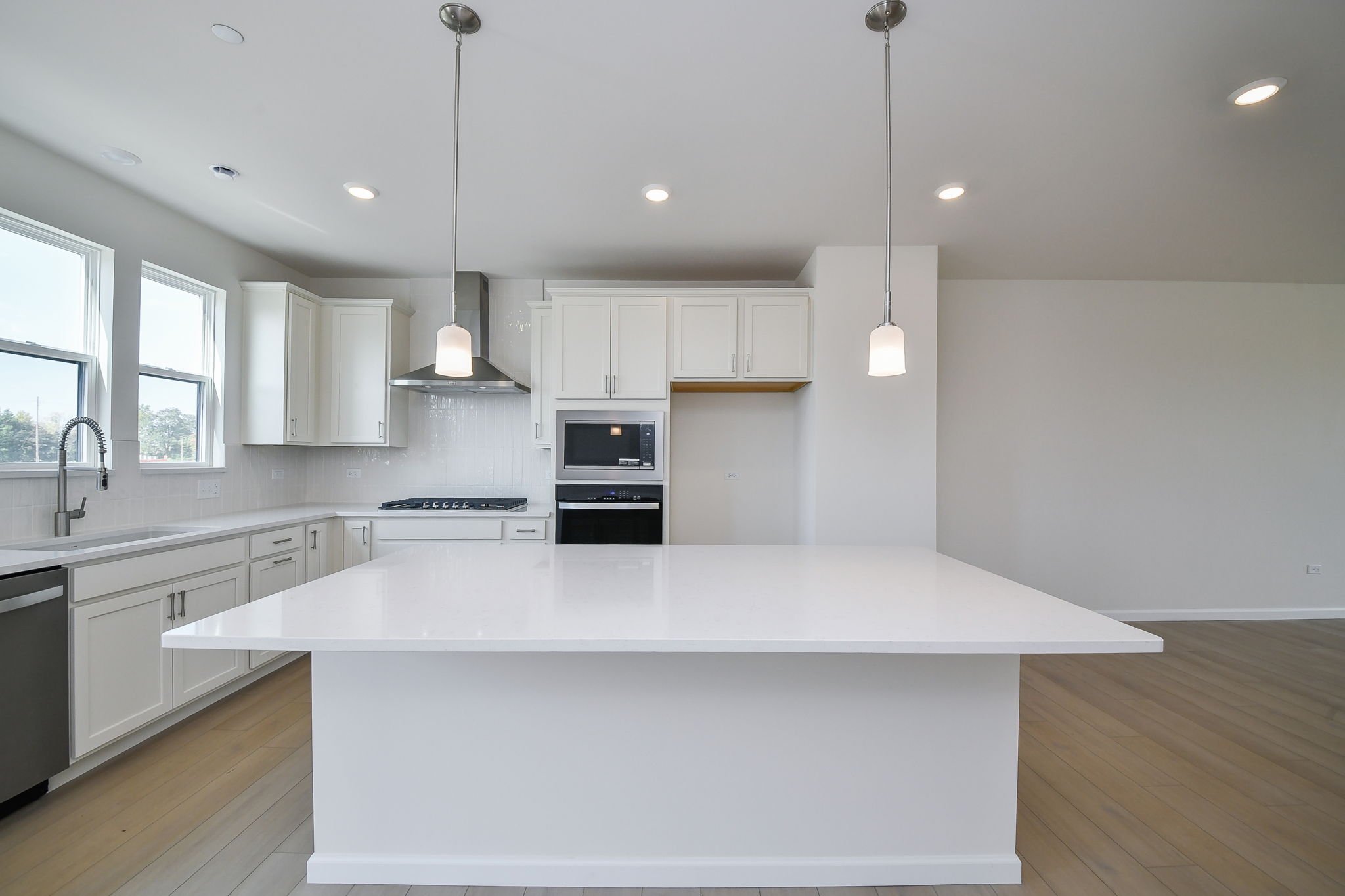  An Enclave of Only 65 New Construction Homes in the Heart of Naperville - 物件實景