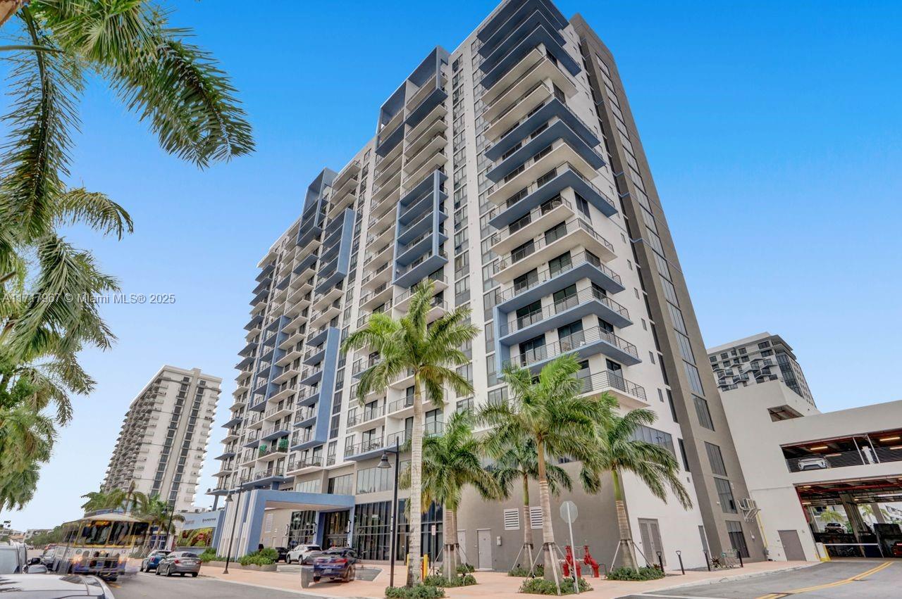 5350 NW 84th Ave Unit 901, Doral, Florida, 33166, United States, 3 Bedrooms Bedrooms, ,3 BathroomsBathrooms,Residential,For Sale,5350 NW 84th Ave Unit 901,1679043