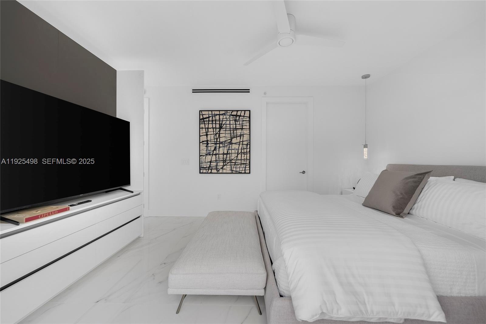 Miami Beach, Florida, 33139, United States, 3 Bedrooms Bedrooms, ,4 BathroomsBathrooms,Residential,For Sale,2003256