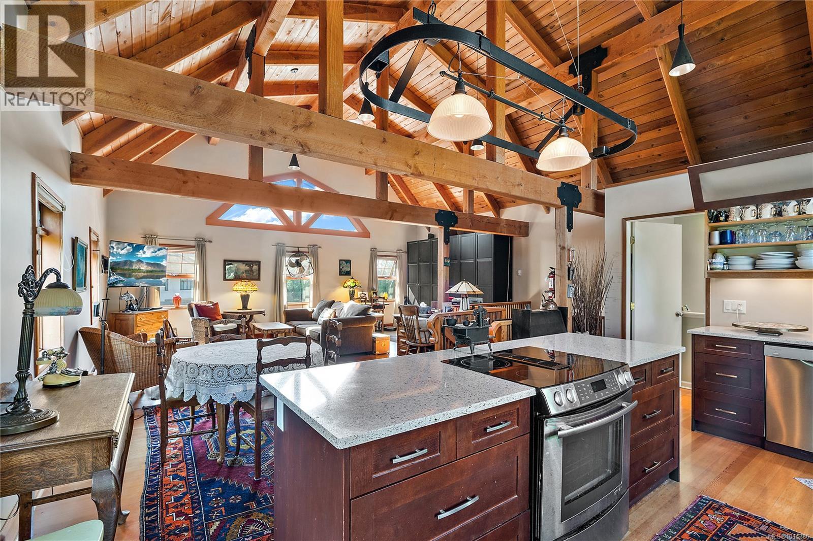 NORTH SAANICH, British Columbia, V8L 5P8, CA, 7 Bedrooms Bedrooms, ,10 BathroomsBathrooms,Residential,For Sale,1950627