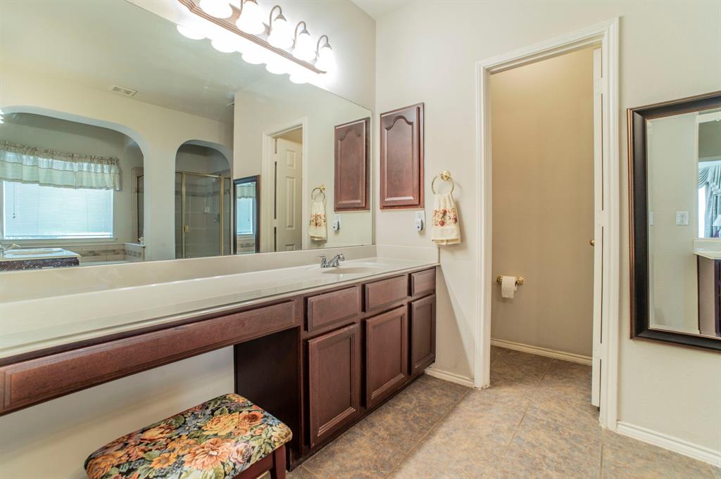 Grand Prairie, Texas, 75052, United States, 4 Bedrooms Bedrooms, ,4 BathroomsBathrooms,Residential,For Sale,2005863