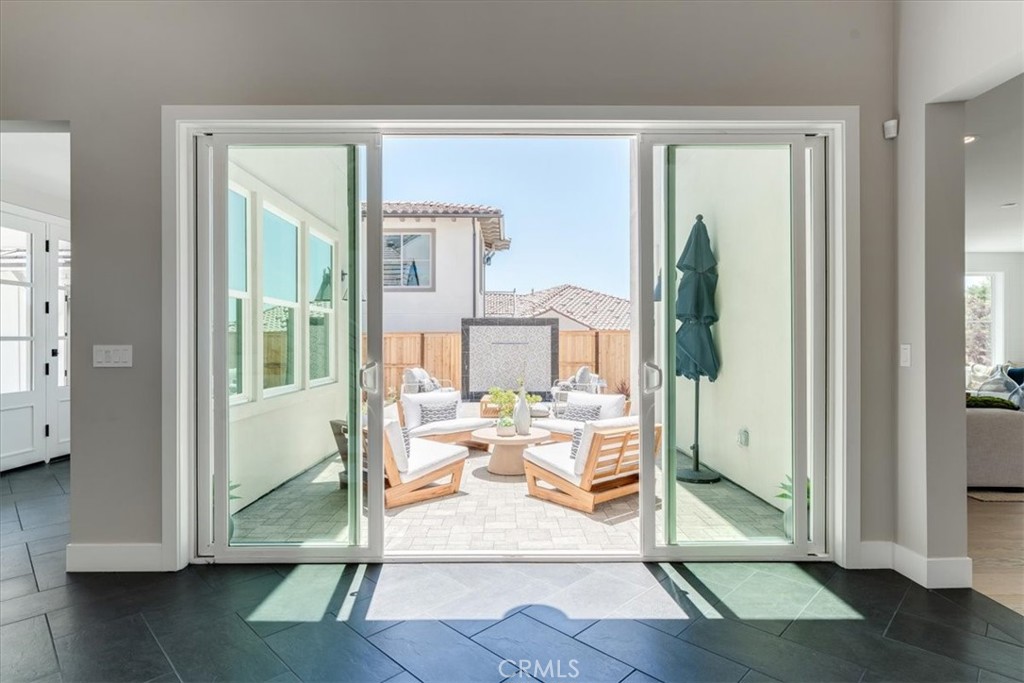 San Luis Obispo, California, 93401, United States, 5 Bedrooms Bedrooms, ,6 BathroomsBathrooms,Residential,For Sale,2001522