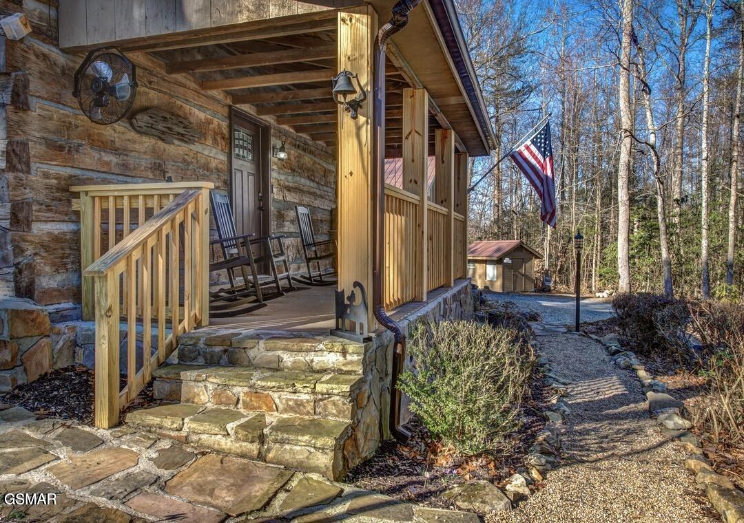 Cosby, Tennessee, 37722, United States, 3 Bedrooms Bedrooms, ,4 BathroomsBathrooms,Residential,For Sale,2036107
