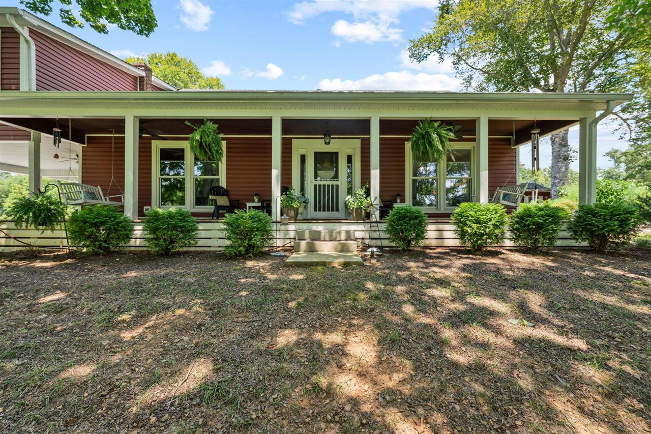 Franklin, Kentucky, 42134, United States, 5 Bedrooms Bedrooms, ,3 BathroomsBathrooms,Residential,For Sale,1903592