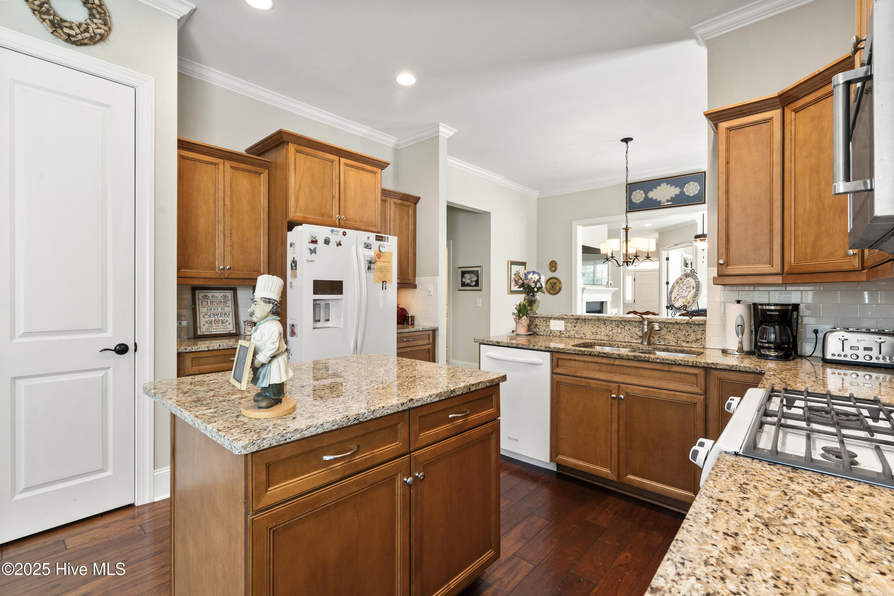 Wilmington, North Carolina, 28403, United States, 4 Bedrooms Bedrooms, ,3 BathroomsBathrooms,Residential,For Sale,1849696