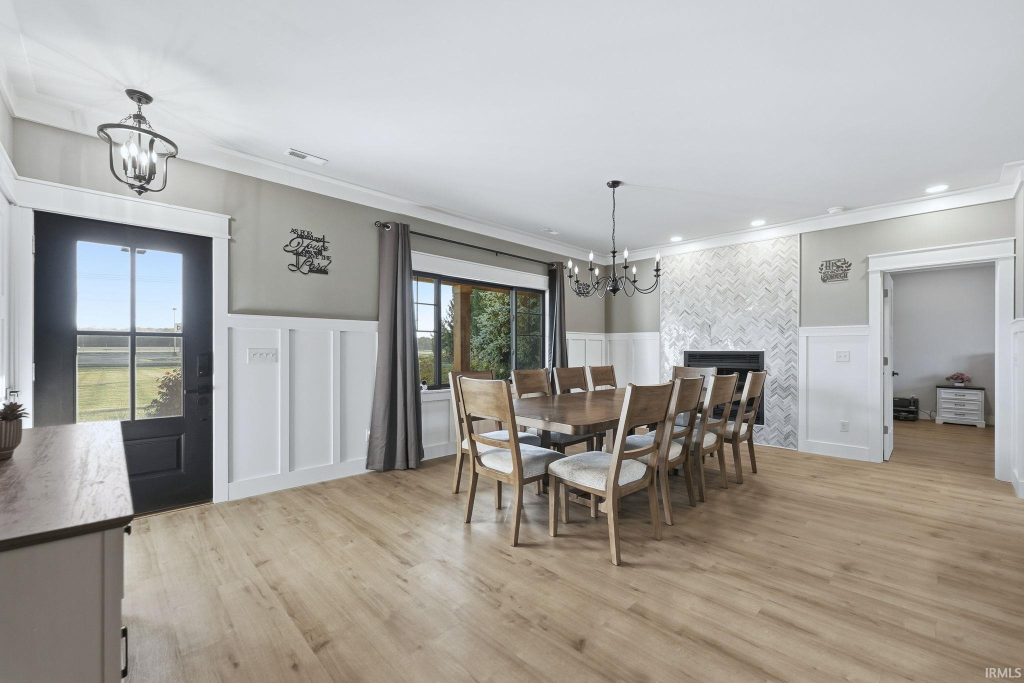 Auburn, Indiana, 46706-9568, United States, 3 Bedrooms Bedrooms, ,3 BathroomsBathrooms,Residential,For Sale,1987024