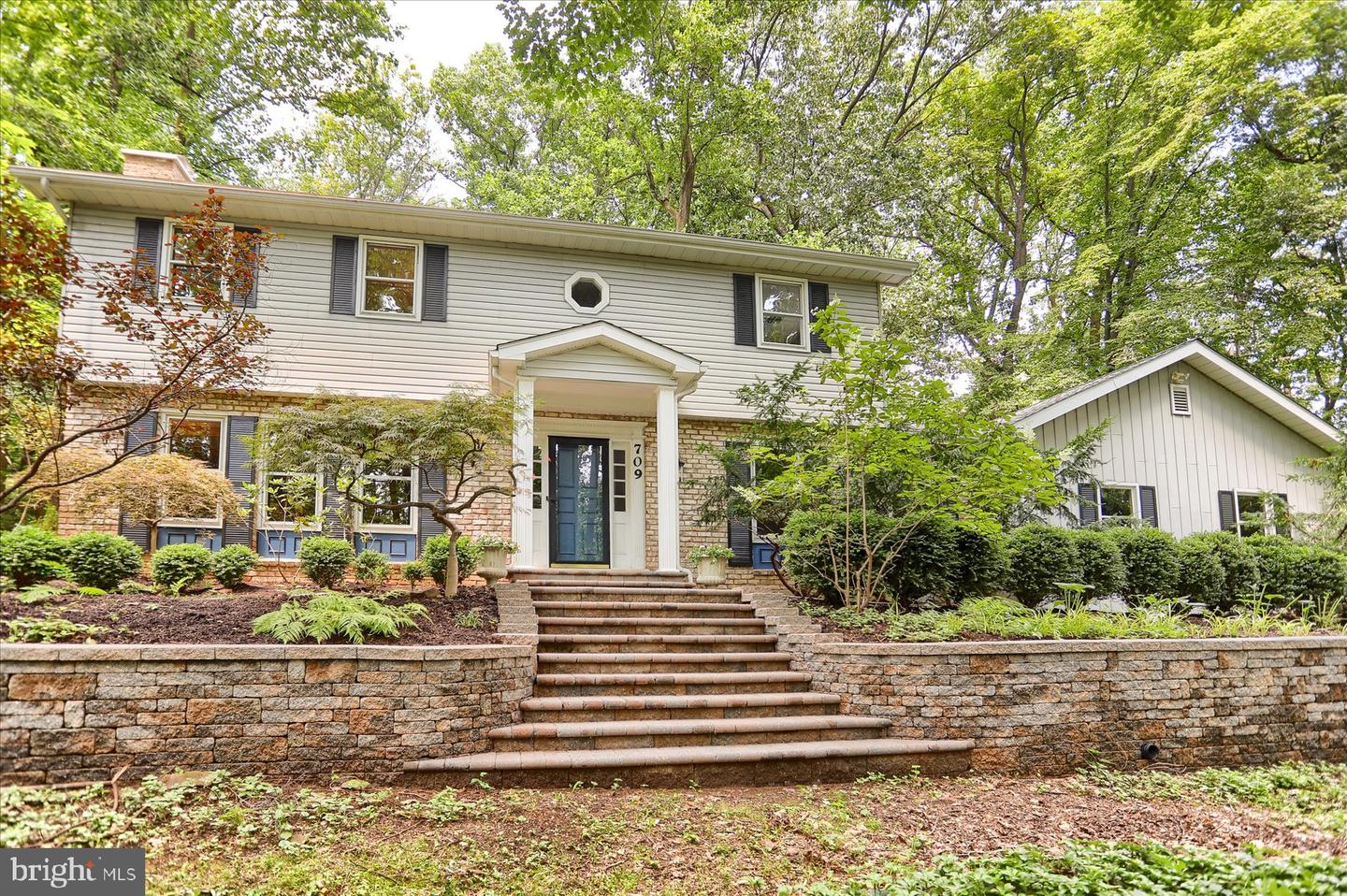 New Cumberland, Pennsylvania, 17070, United States, 4 Bedrooms Bedrooms, ,3 BathroomsBathrooms,Residential,For Sale,1955923