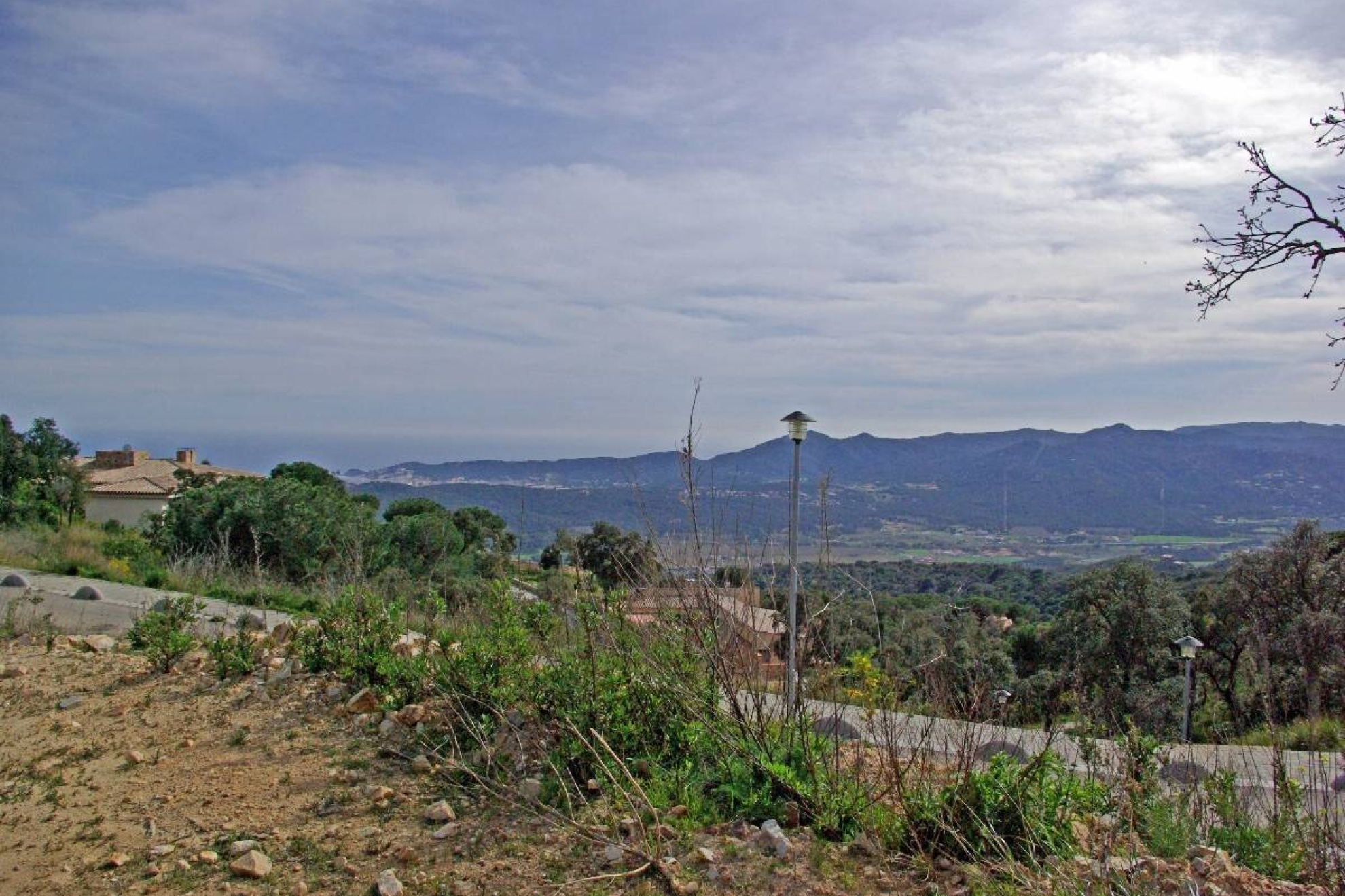  Land for sale in urbanization near Golf d