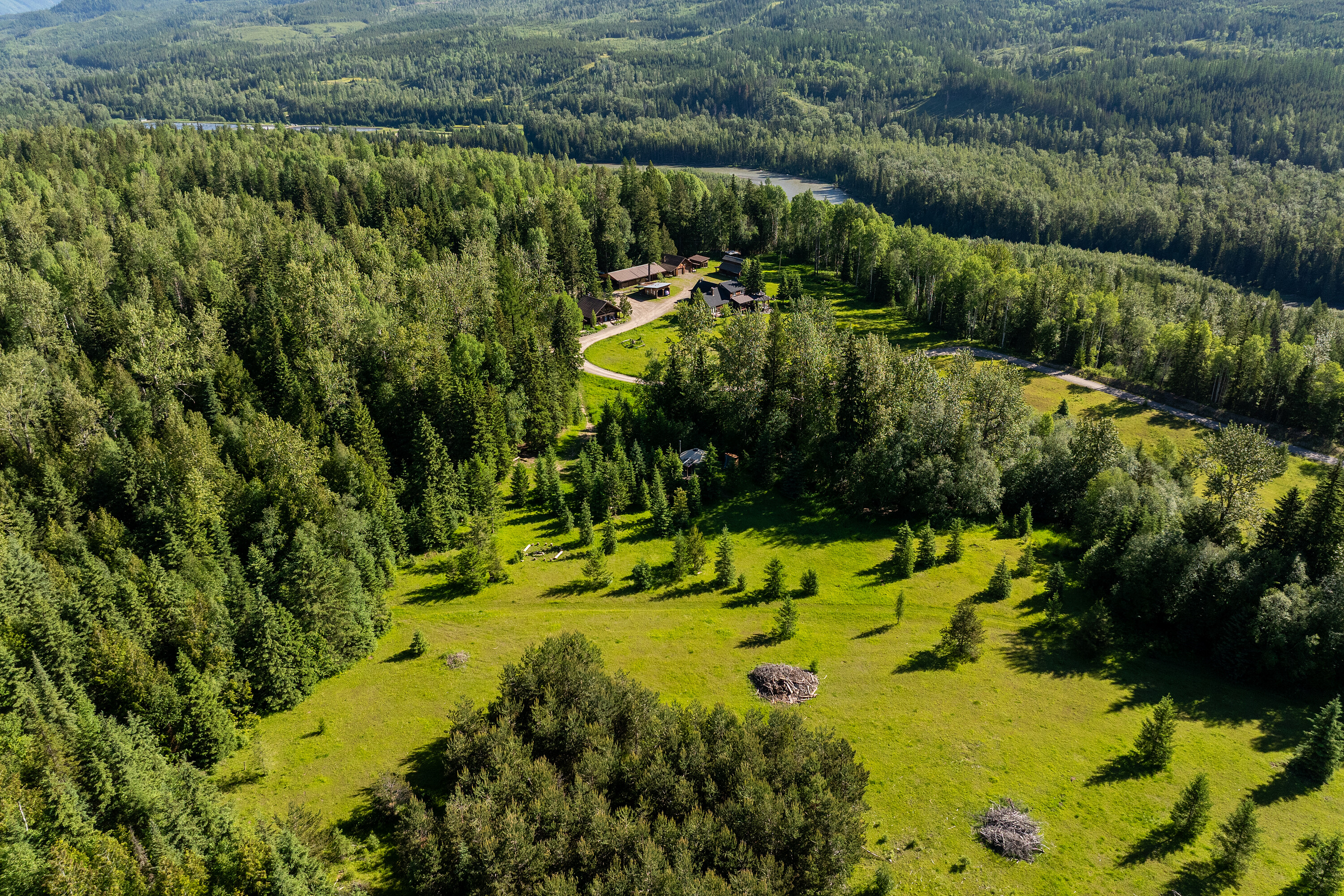  Exclusive Mountain Property - 物件實景