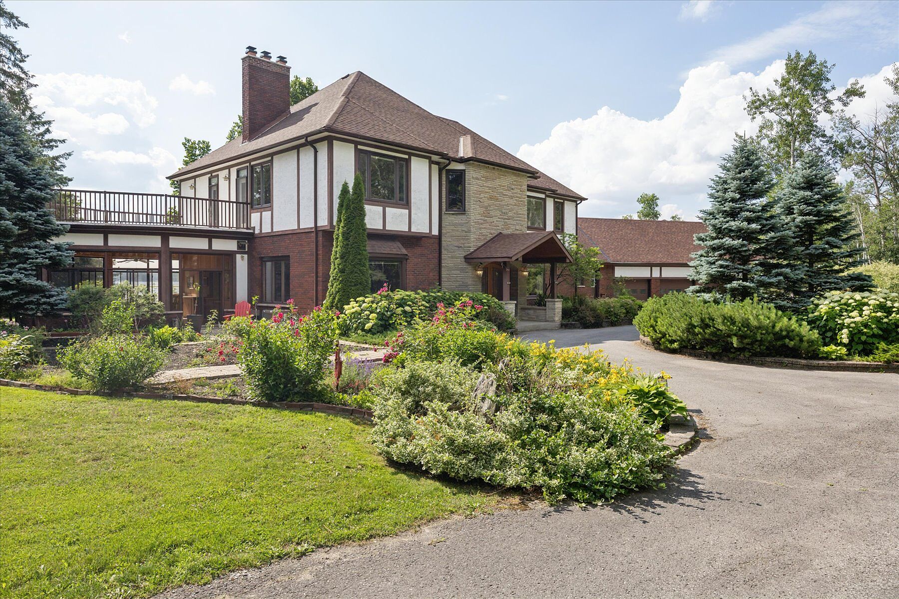  Pigeon Lake Estate-Kawarthas - 物件實景